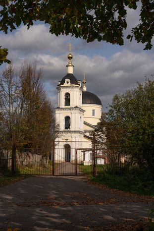 Руза. Церковь Казанской иконы Божией Матери в деревне Горбово