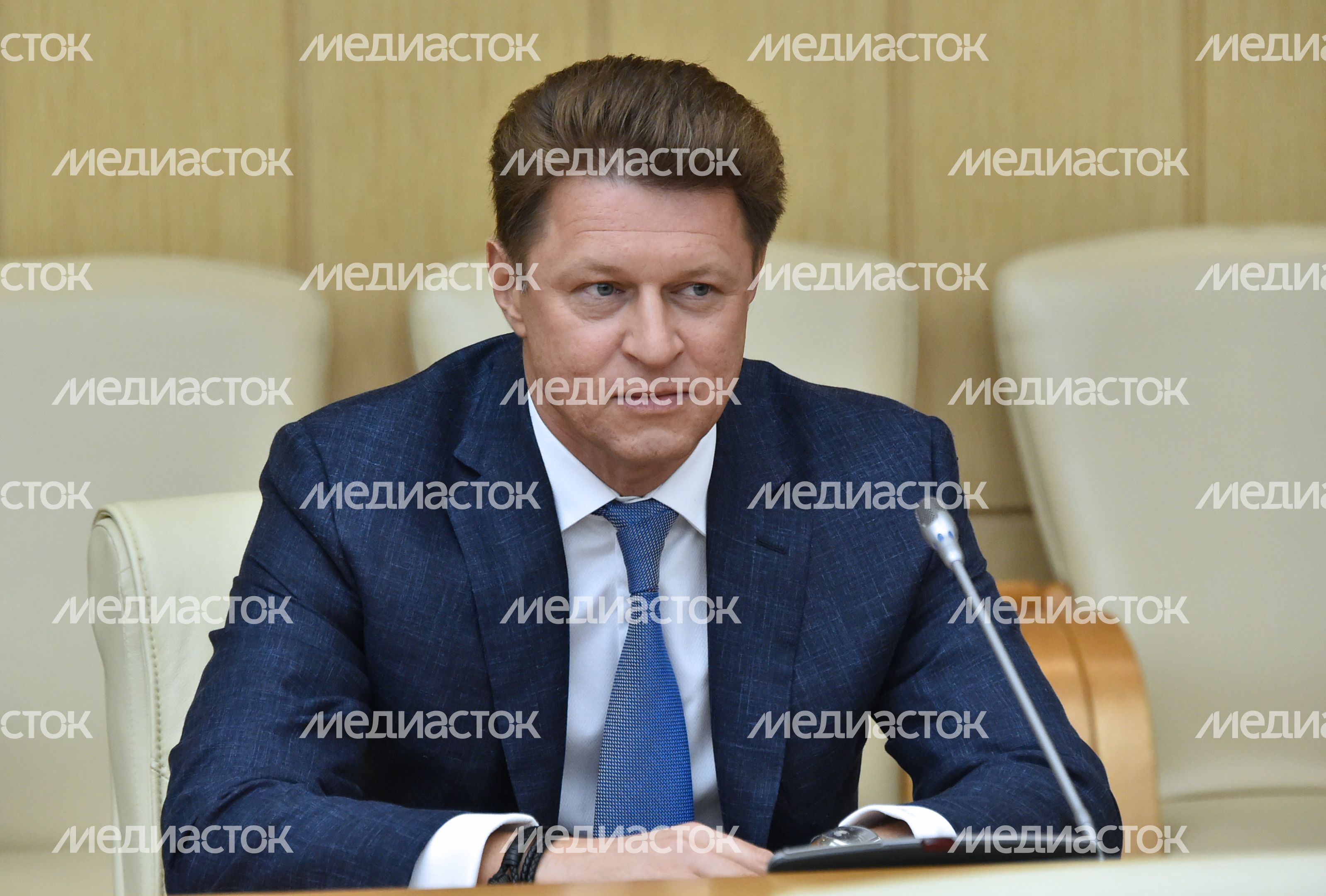 Губернатор провел расширенное заседание правительства Подмосковья