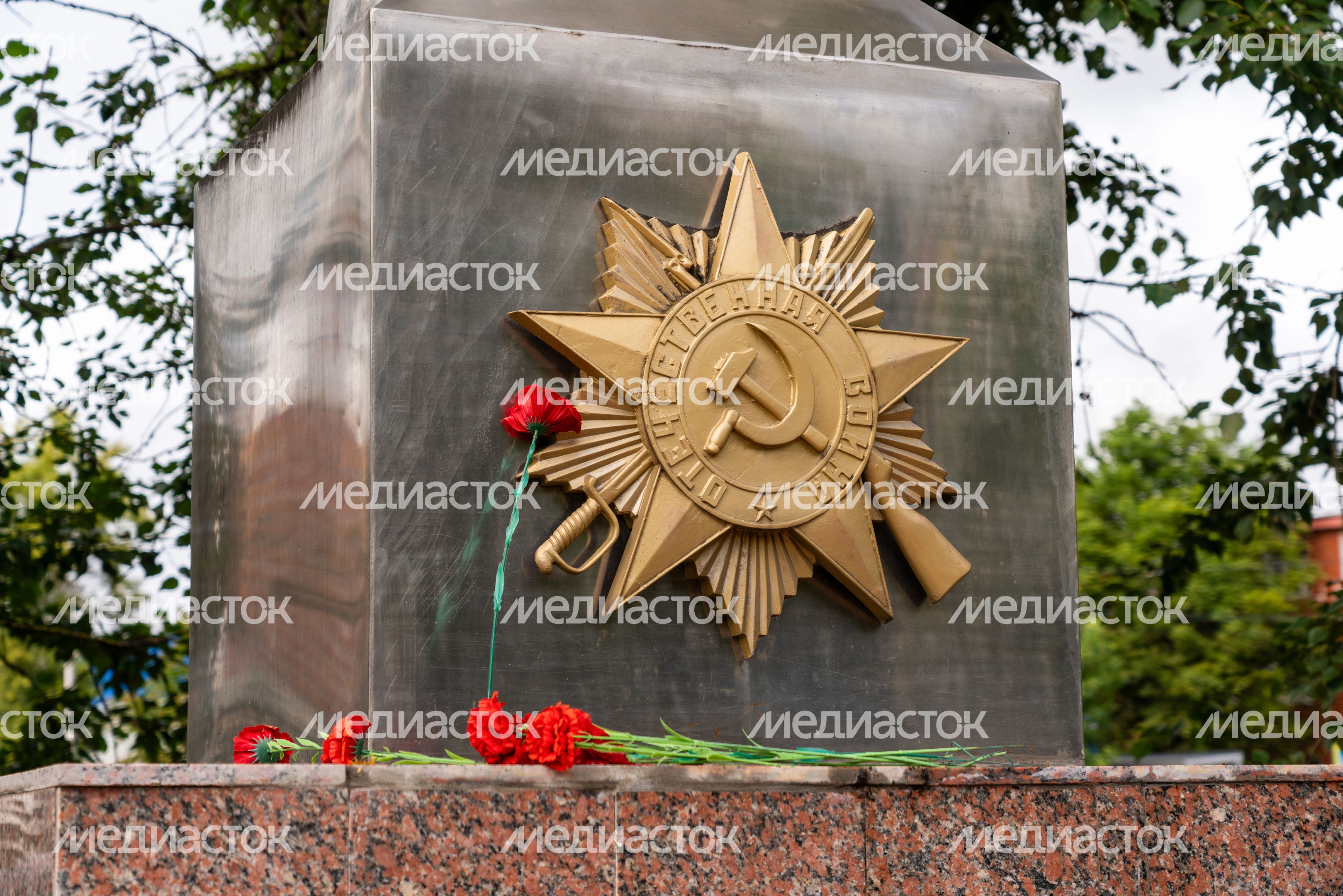 Мемориал погибшим в Великой Отечественной войне в Подрезково округа Химки Мемориал погибшим в Великой Отечественной войне в Подрезково округа Химки
