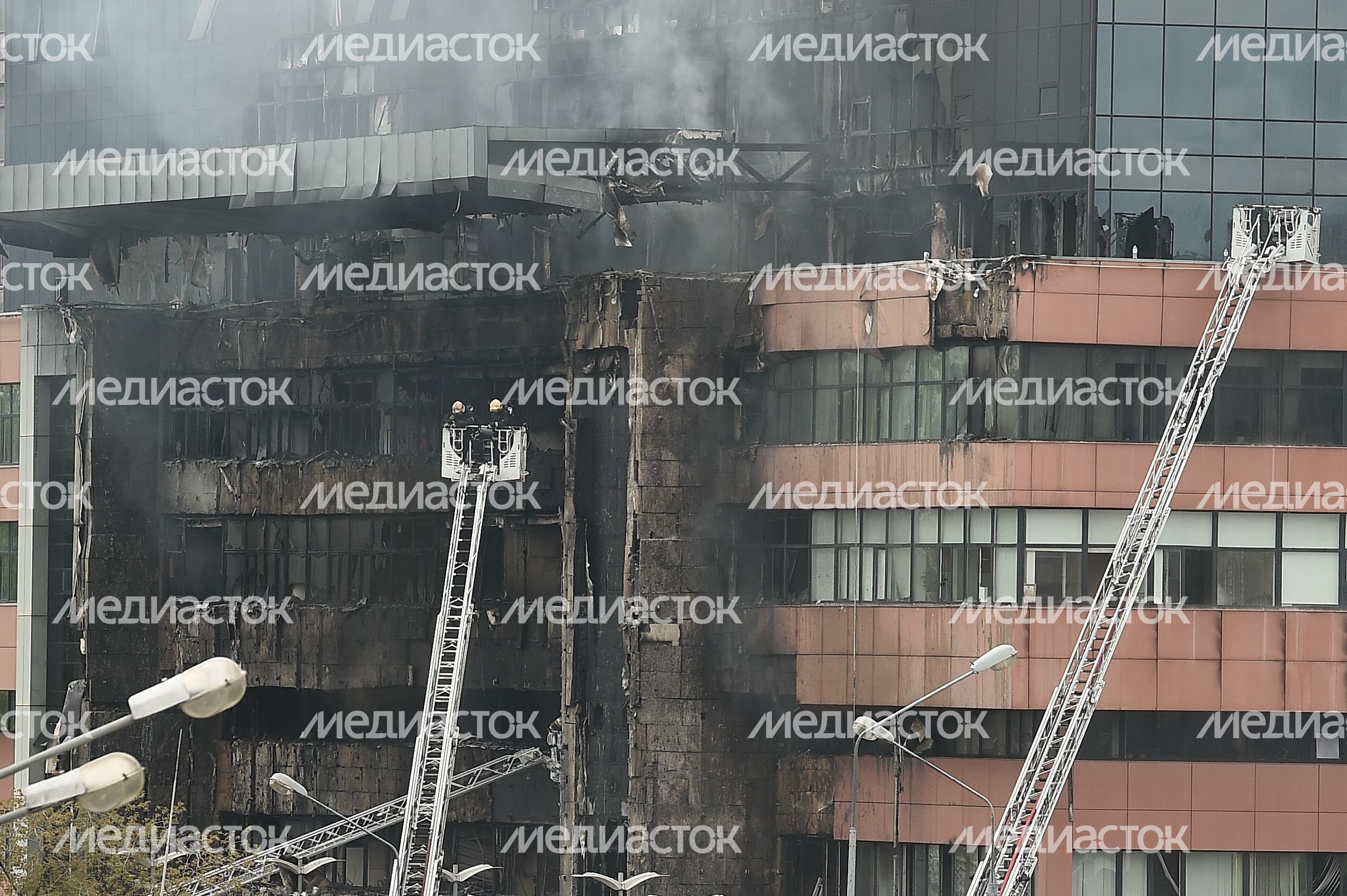 Пожар в бизнес‑центре «Гранд Сетунь плаза» в Москве Пожар в бизнес‑центре «Гранд Сетунь плаза» в Москве