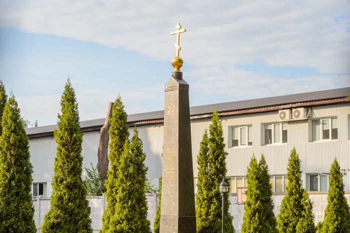 Тихвинская церковь