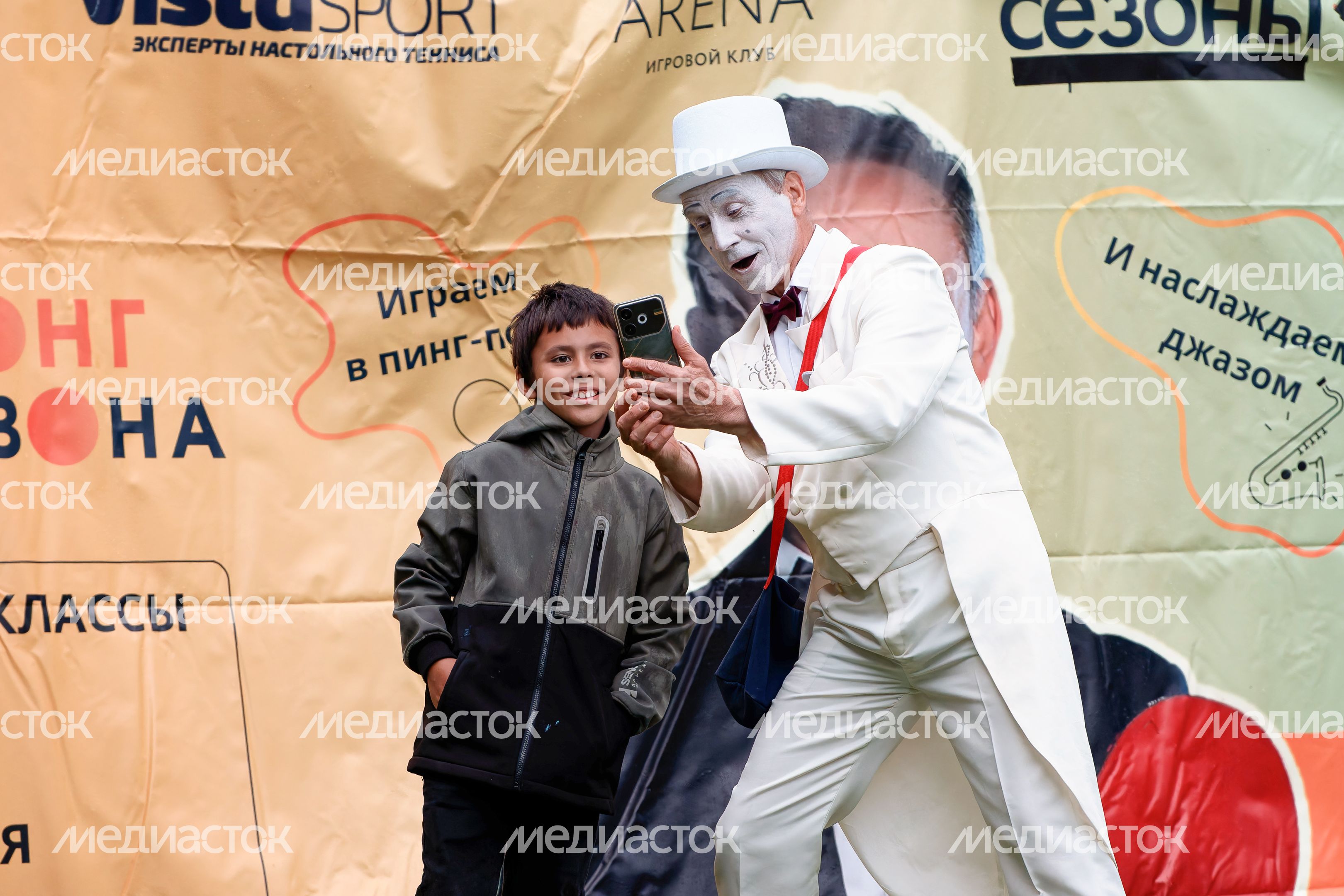 XI Международный фестиваль "Jazzовые сезоны" в Архангельском XI Международный фестиваль "Jazzовые сезоны" в Архангельском