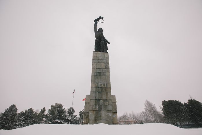 Яхрома. Мемориал "Перемиловская высота"
