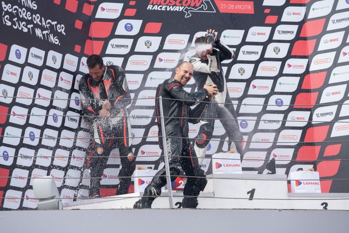 LEMARC чемпионат России по шоссейно-кольцевым гонкам на мотоциклах в Волоколамском округе