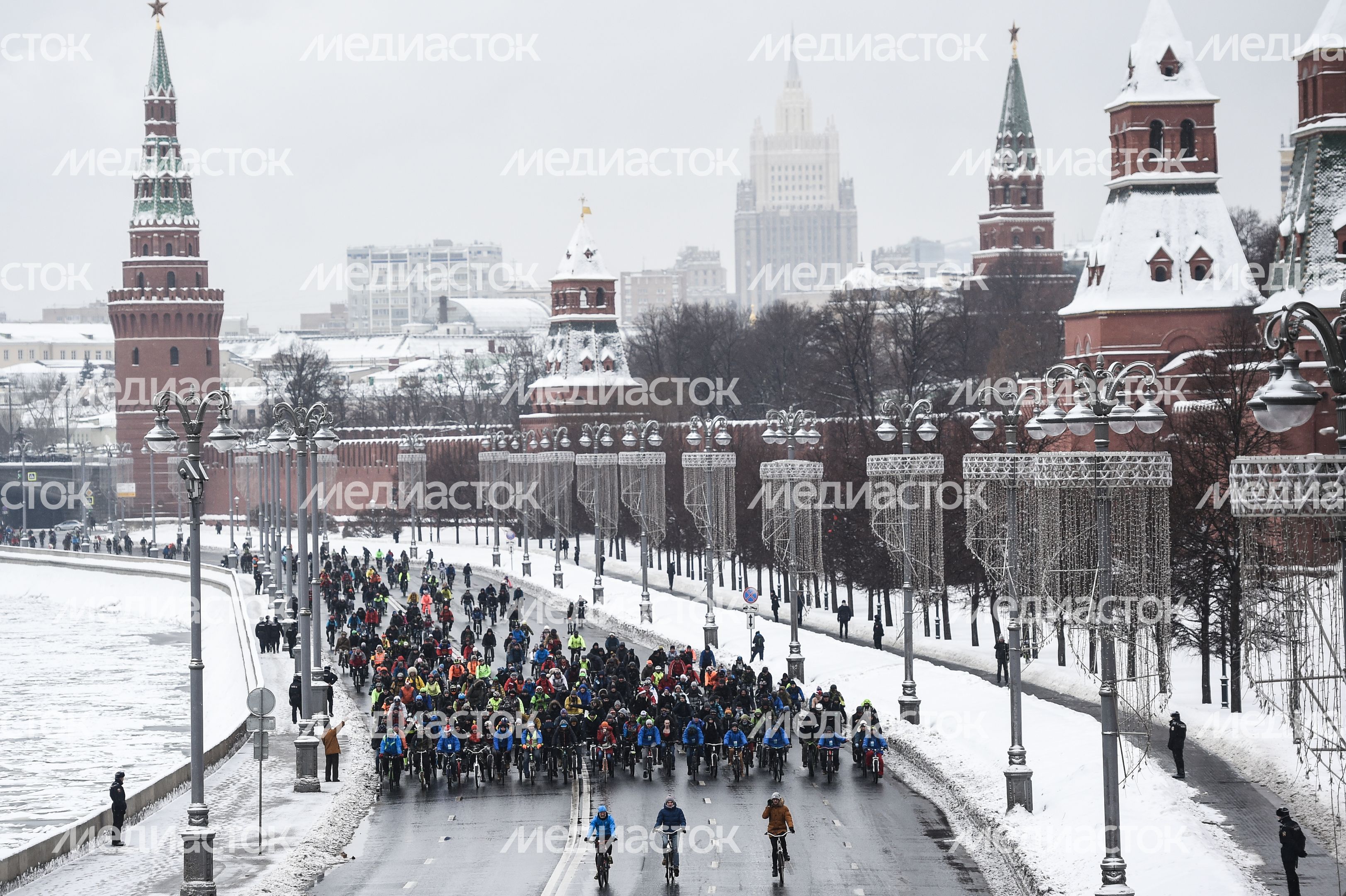 В Москве состоялся 4-й Зимний Велопарад