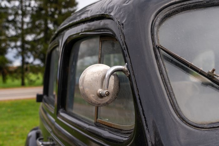 Автомобиль Opel Admiral на выставке военно-исторического фестиваля «Москва за нами. 1941 год» на Бородинском поле