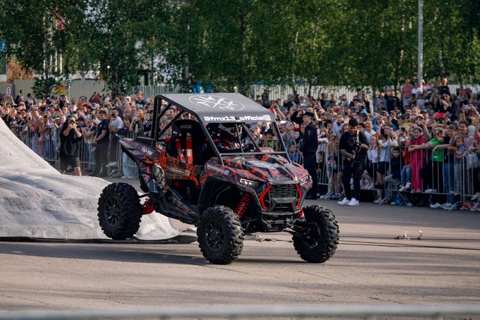Шоу команды мотофристайла FMX13 в Лобне