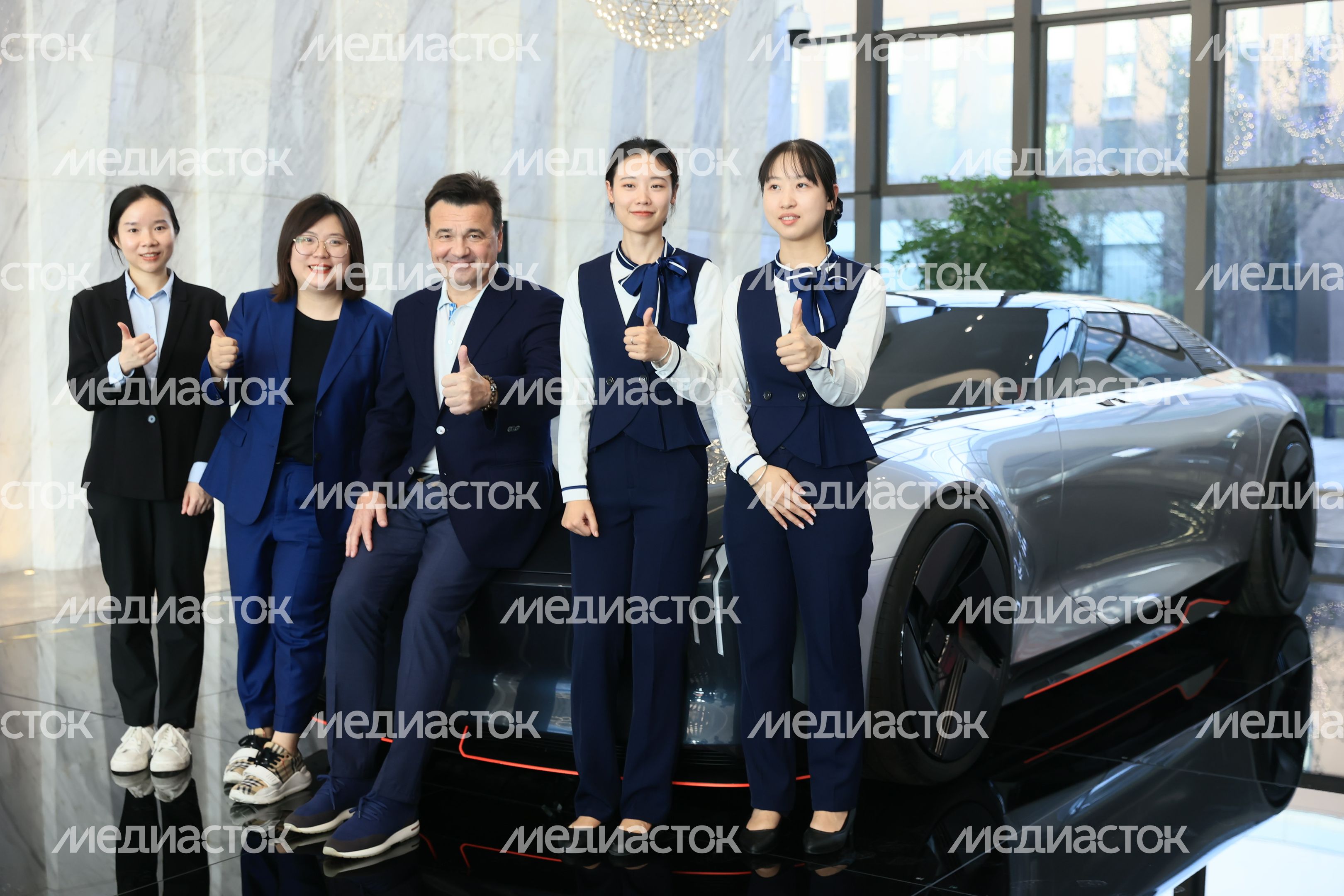 Посещение автозавода Changan Automobile Group в Китае Губернатором Подмосковья