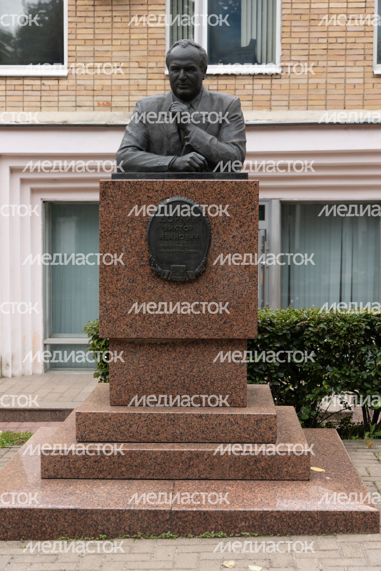 Памятник В.И. Доркину