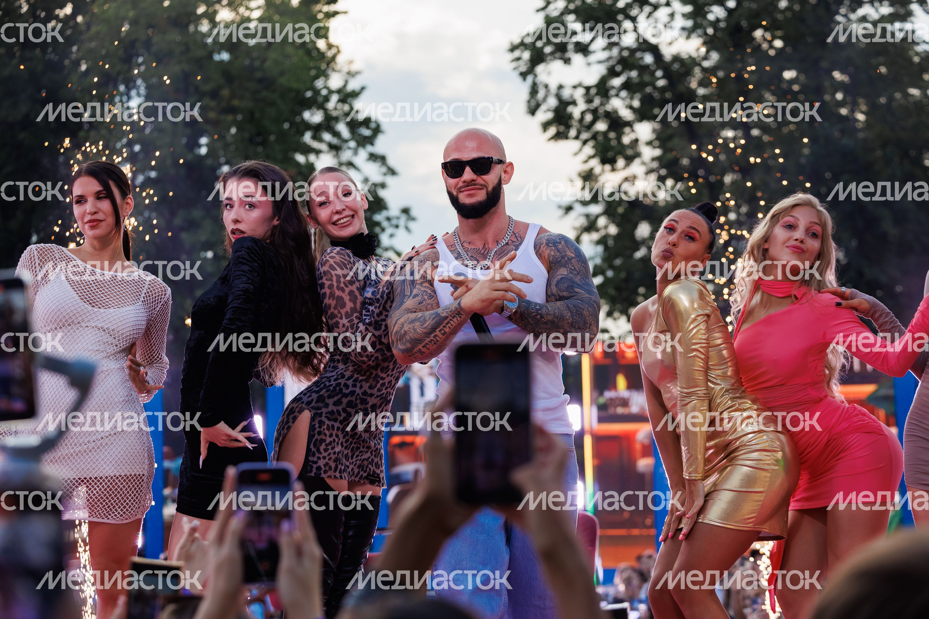 Рэпер Джиган на открытии VK Fest -2024 в московских "Лужниках"