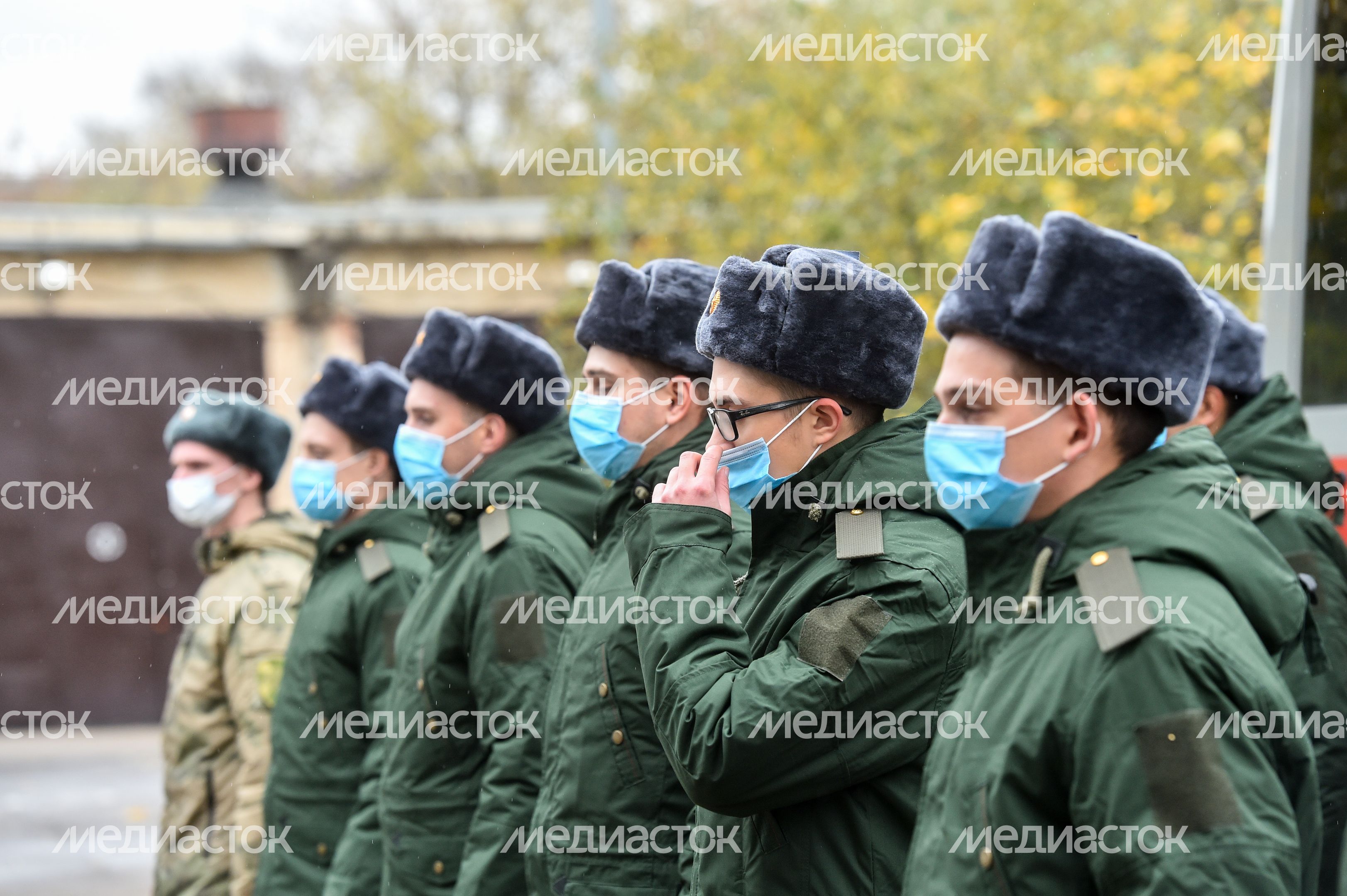 Отправка призывников к местам прохождения военной службы с городского сборного пункта Военного комиссариата города Москвы Отправка призывников к местам прохождения военной службы с городского сборного пункта Военного комиссариата города Москвы