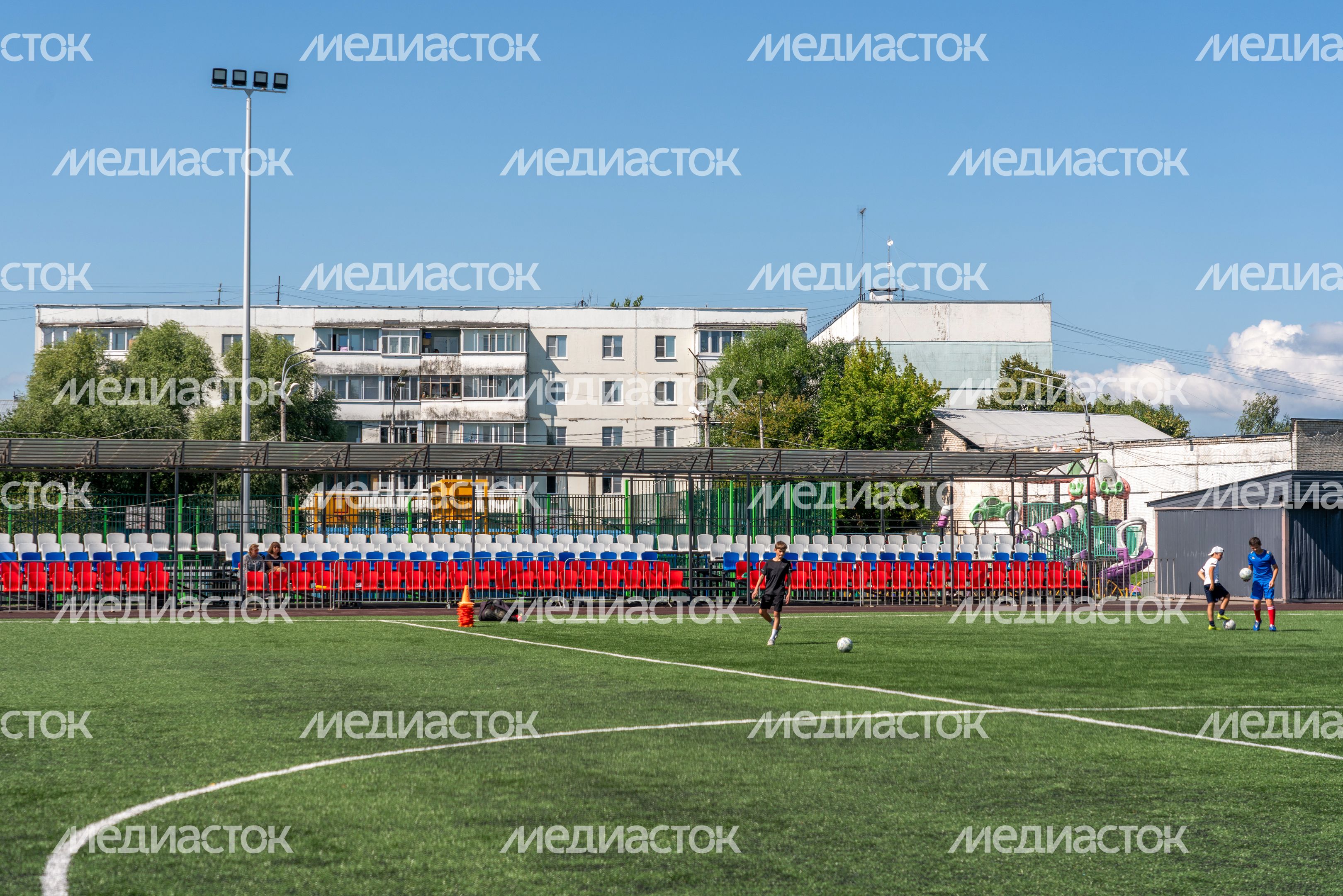 Стадион "Урожай" в Рузе
