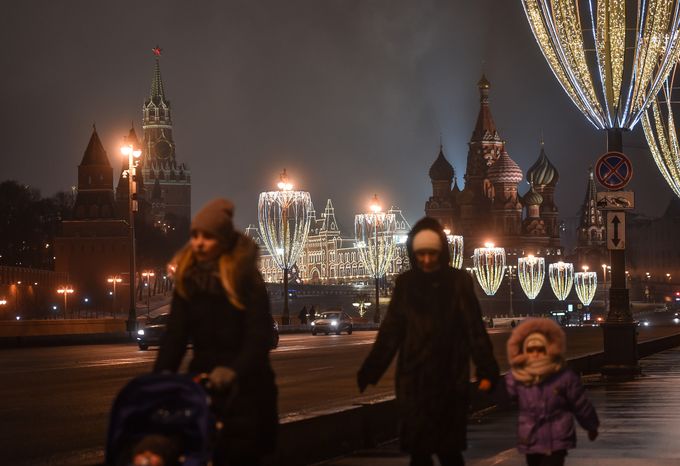Новогодняя иллюминация в Москве