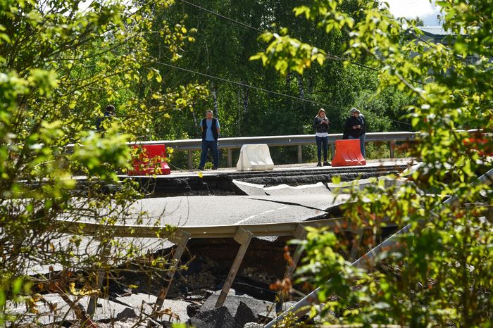 Последствия прорыва дамбы в Рузе