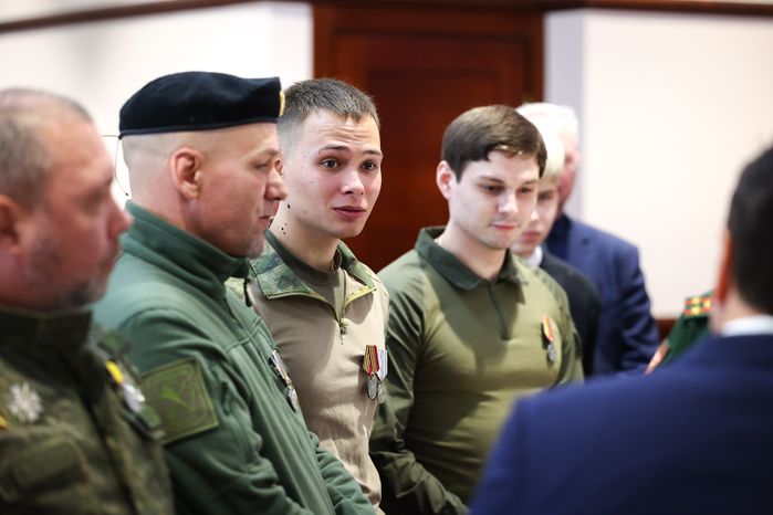 Награждение добровольцев из отряда «БАРС» Губернатором Подмосковья