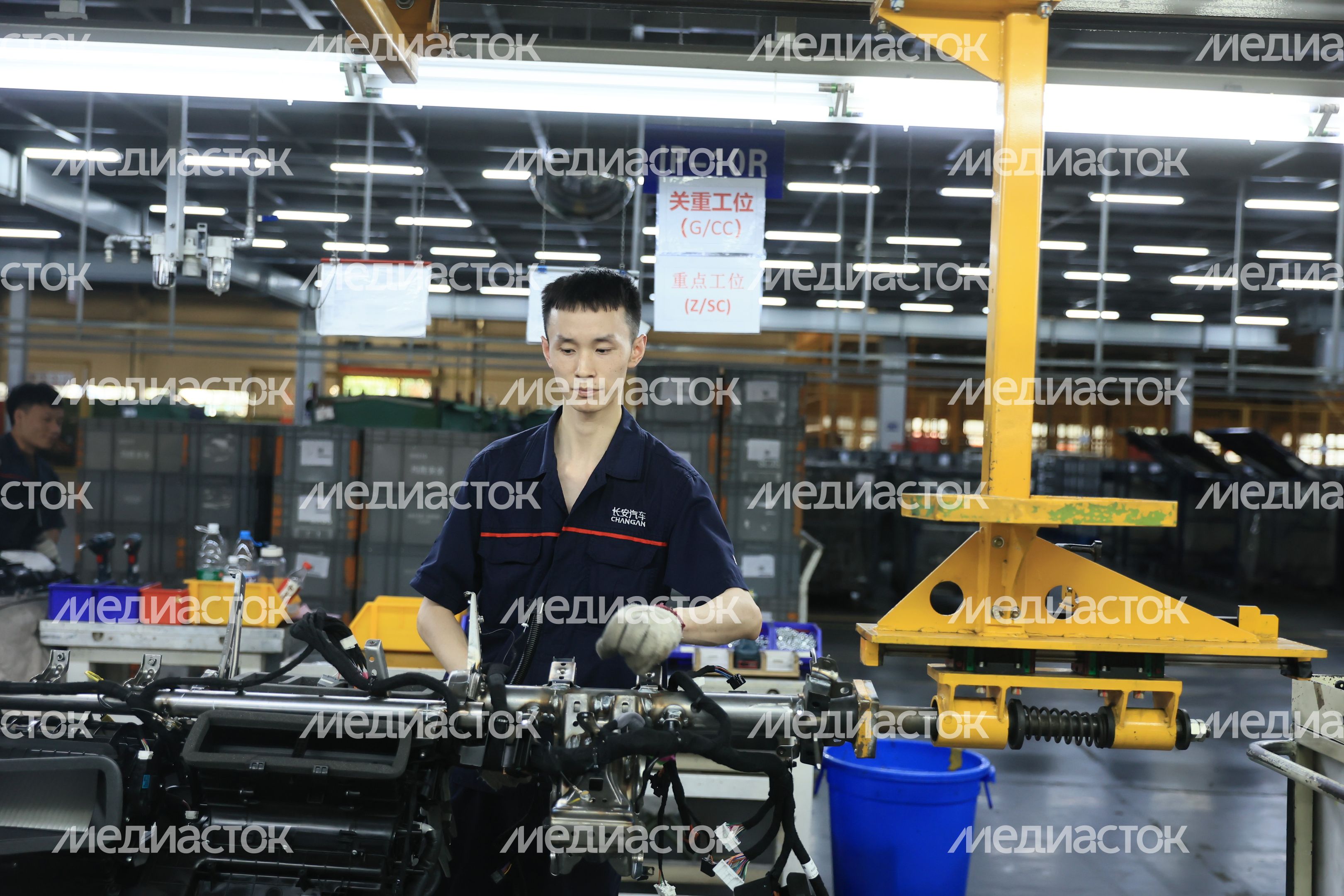 Посещение автозавода Changan Automobile Group в Китае Губернатором Подмосковья