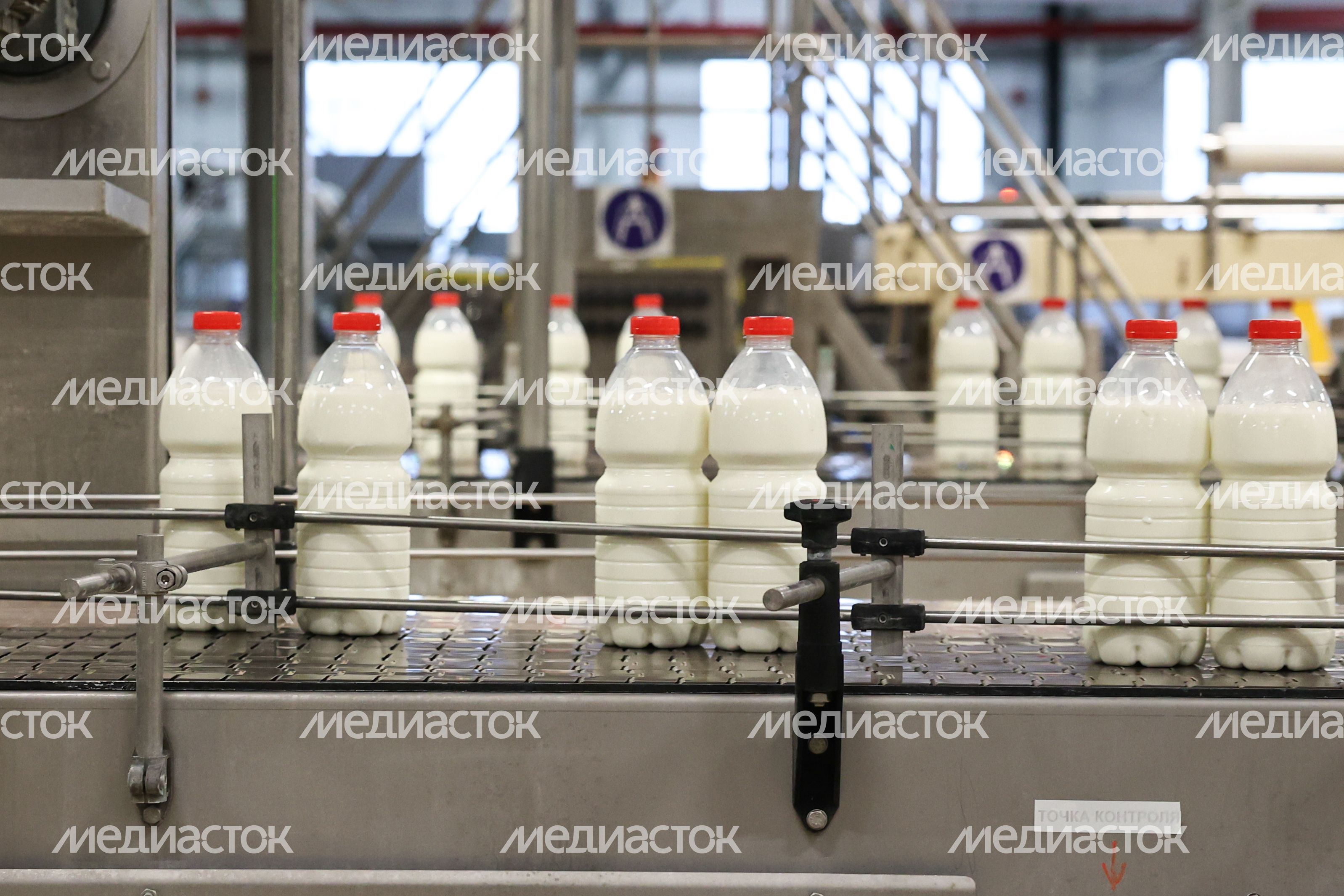 Молкомбинат "Чеховский" - самый большой завод молочной продукции в России