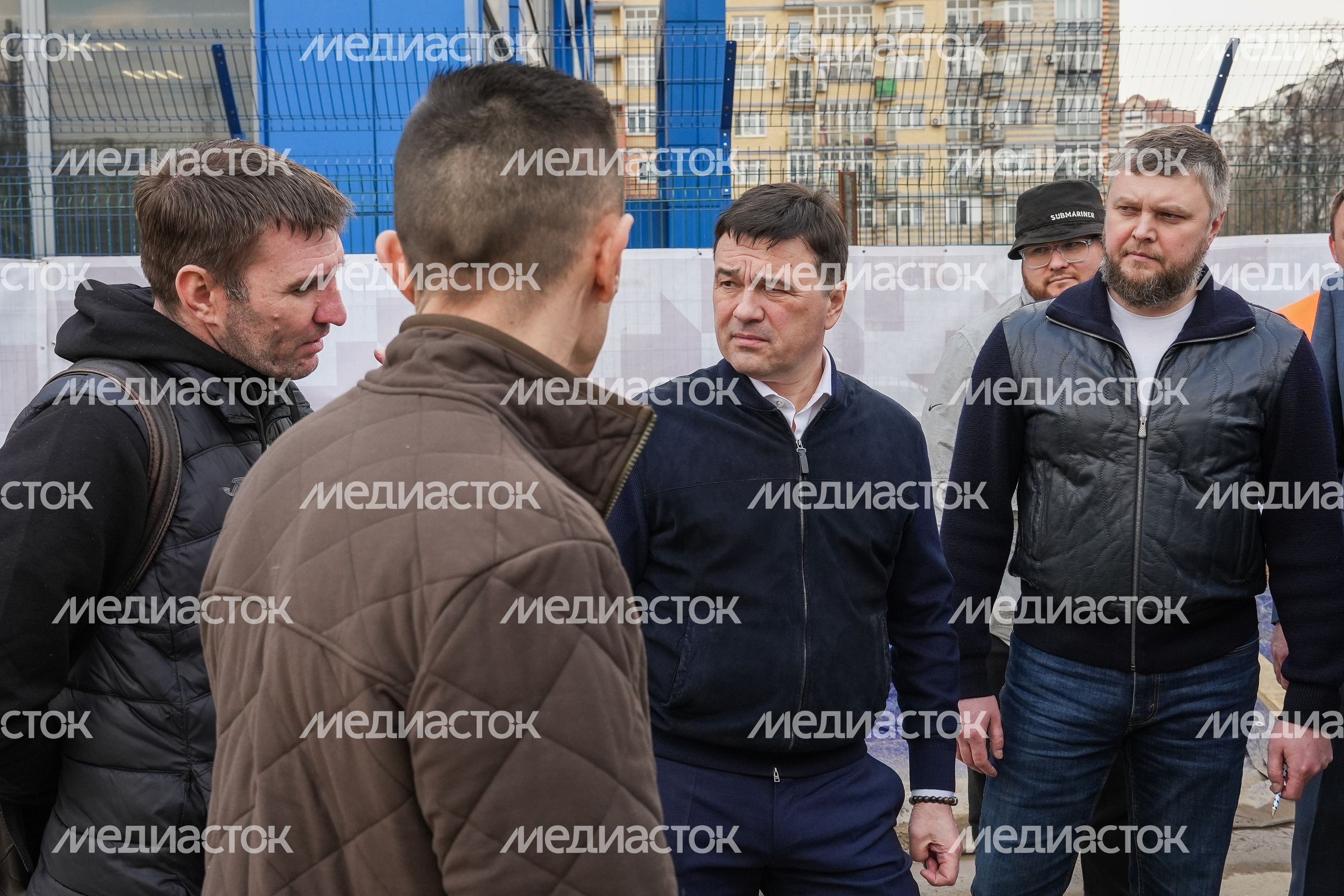 Проверка строительства пешеходного перехода в Люберцах Губернатором Подмосковья