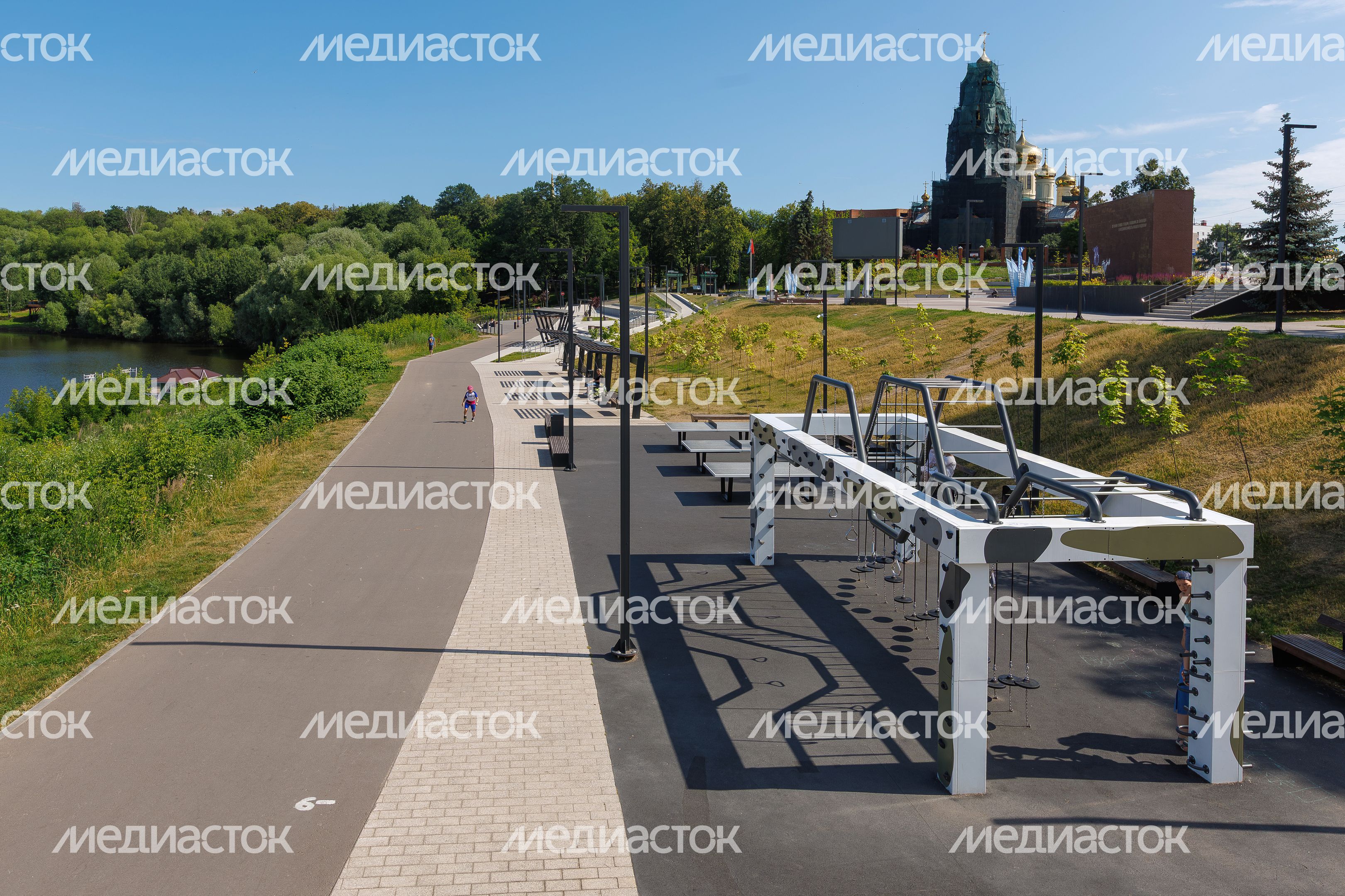 Благоустройство набережной Борисоглебского озера в Раменском парке