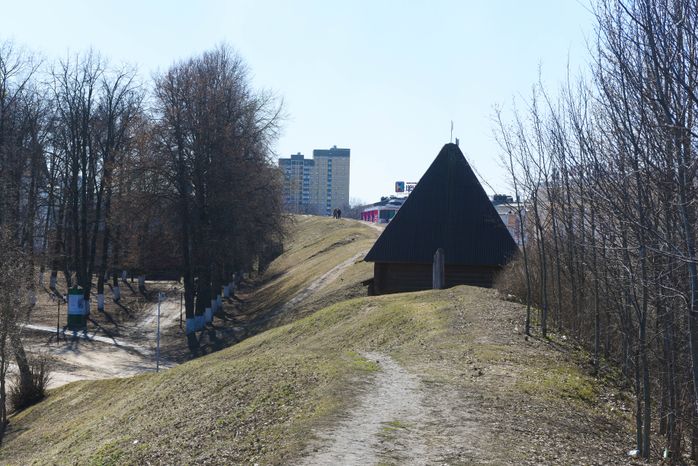 Дмитровский кремль, 2 часть