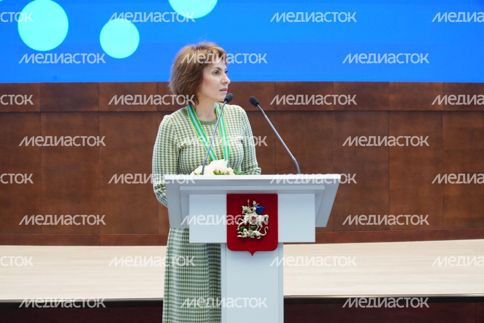 Вручение областных наград семьям, взявших на воспитание детей из Донбасса, Губернатором Подмосковья
