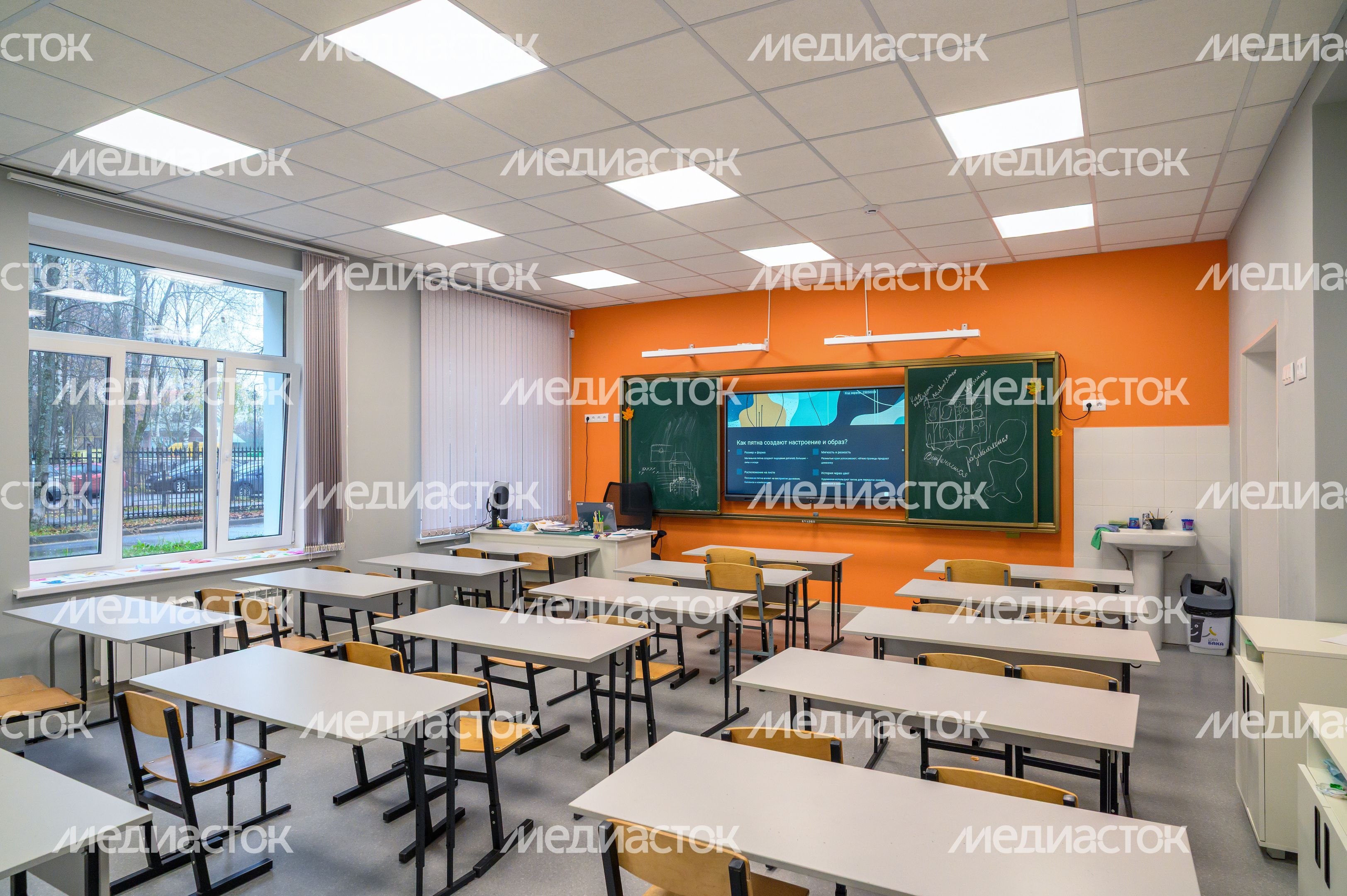 Ашукинская средняя школа Пушкинского округа после капитального ремонта Ашукинская средняя школа Пушкинского округа после капитального ремонта