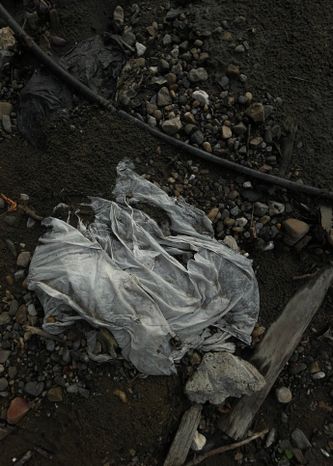 Мусор вблизи водных объектов