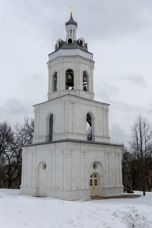 Знаменская церковь Дубровицы