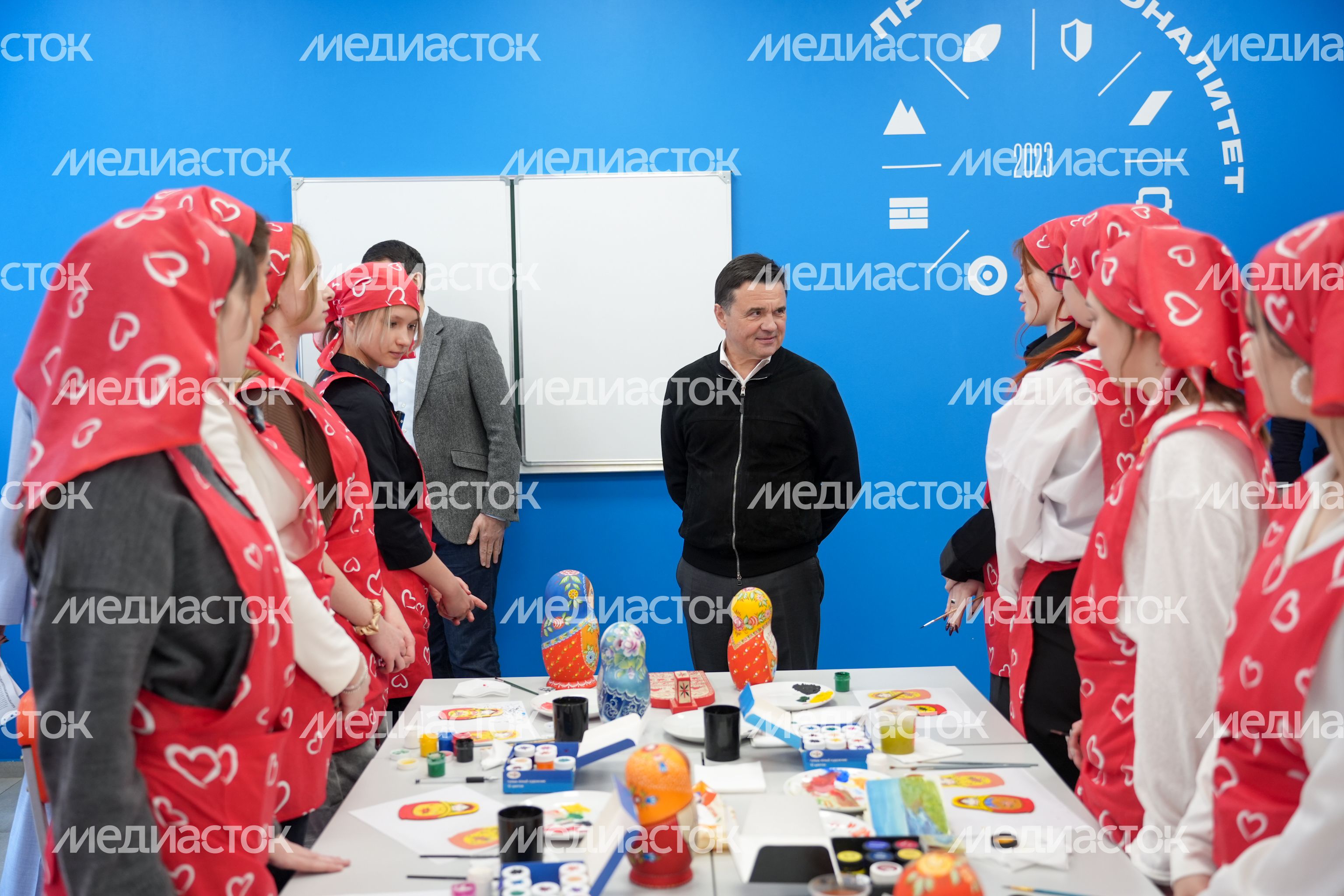 Андрей Воробьев и Игорь Щеголев посетили Дмитровский техникум