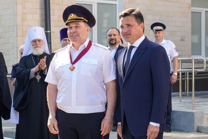 Андрей Воробьев поздравил сотрудников ГИБДД с профессиональным праздником