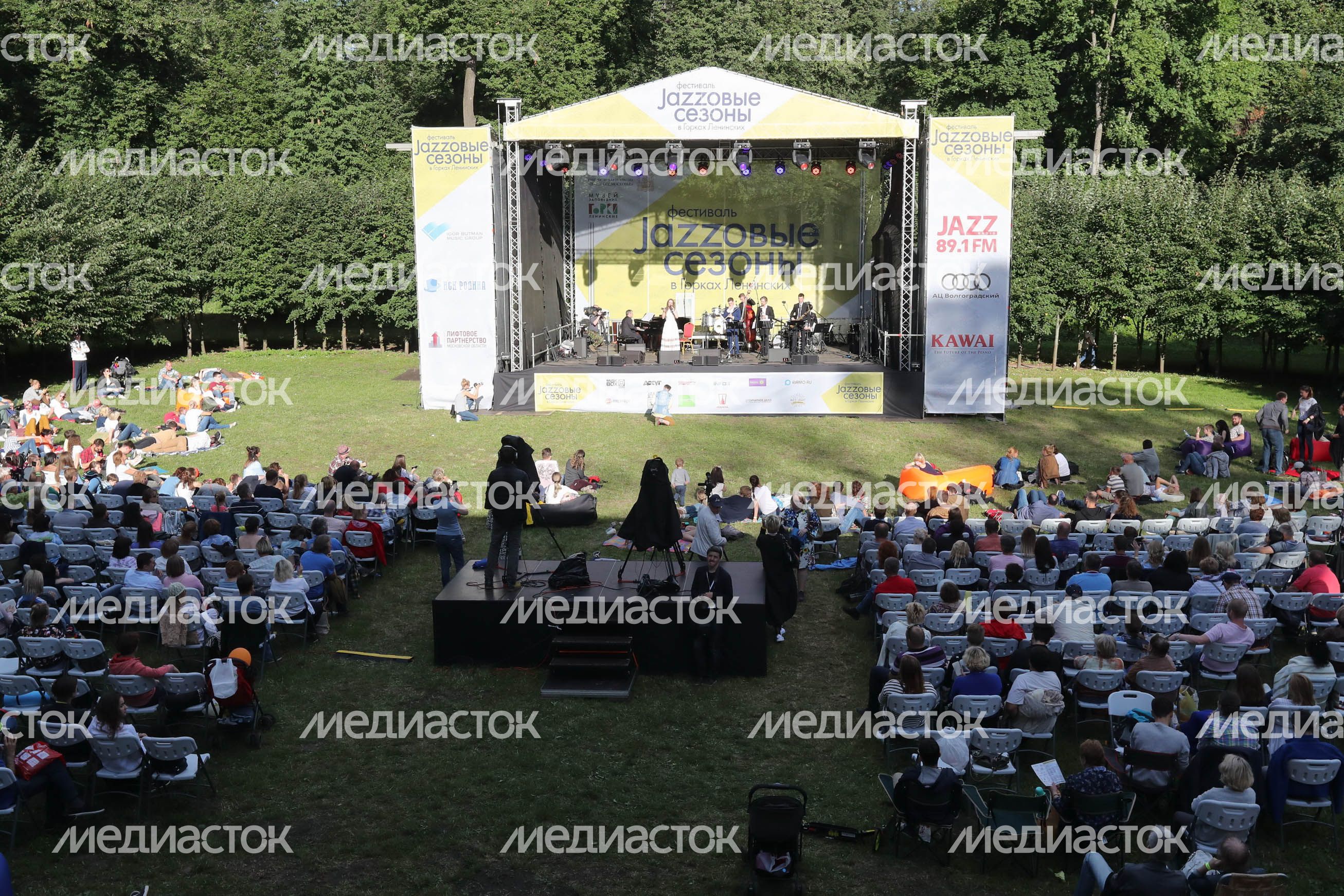 Визит Андрея Воробьева на  IV Международный фестиваль «Jazzовые сезоны» в Ленинском муниципальном районе. 
