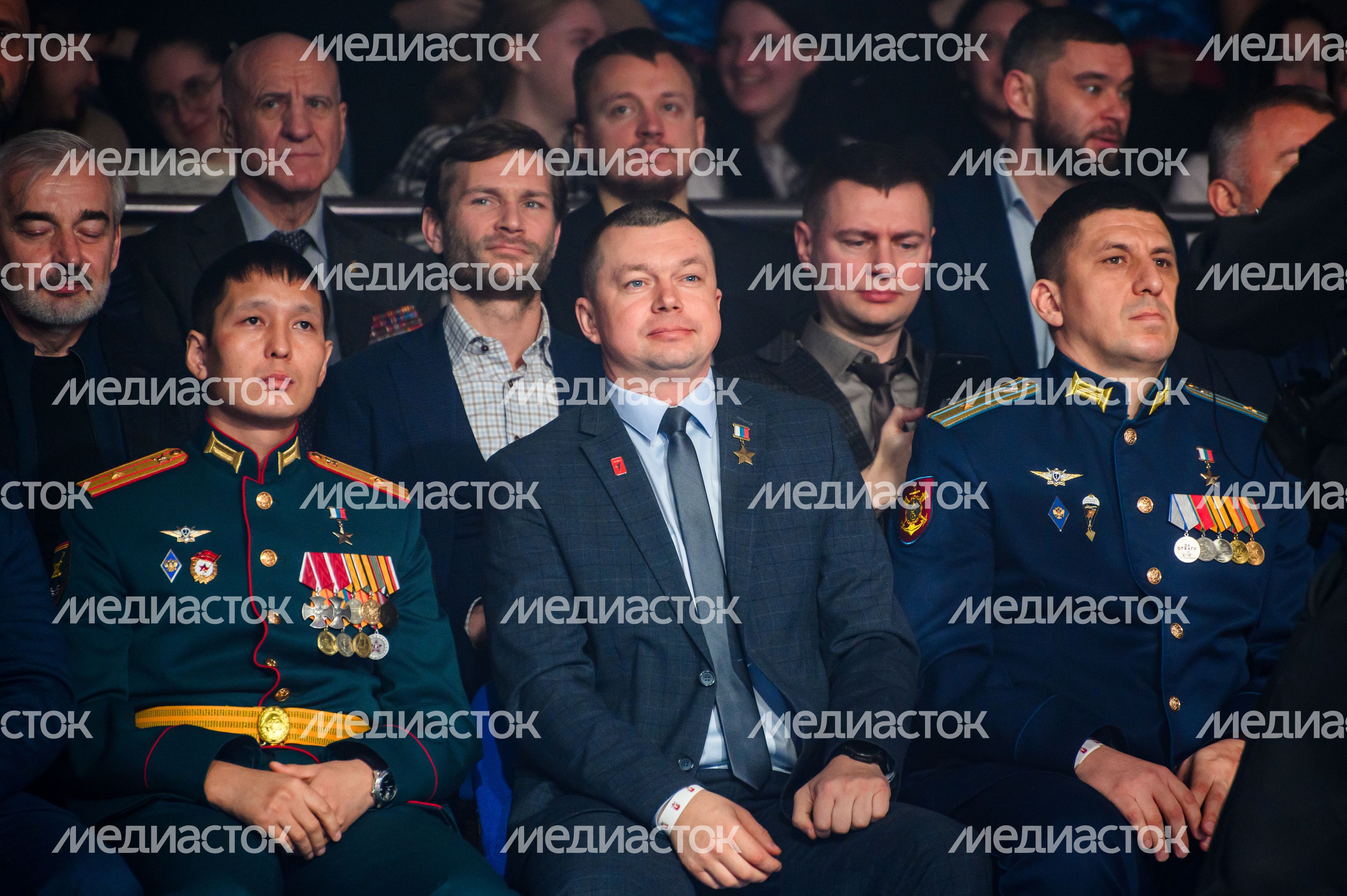 Герои России на Межрегиональном турнире по единоборствам «Герои Отечества» в Люберцах Герои России на Межрегиональном турнире по единоборствам «Герои Отечества» в Люберцах