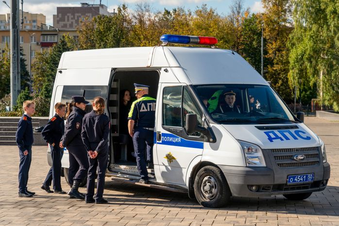 Профориентация для молодежи на мероприятии «Один день с полицией Домодедово»