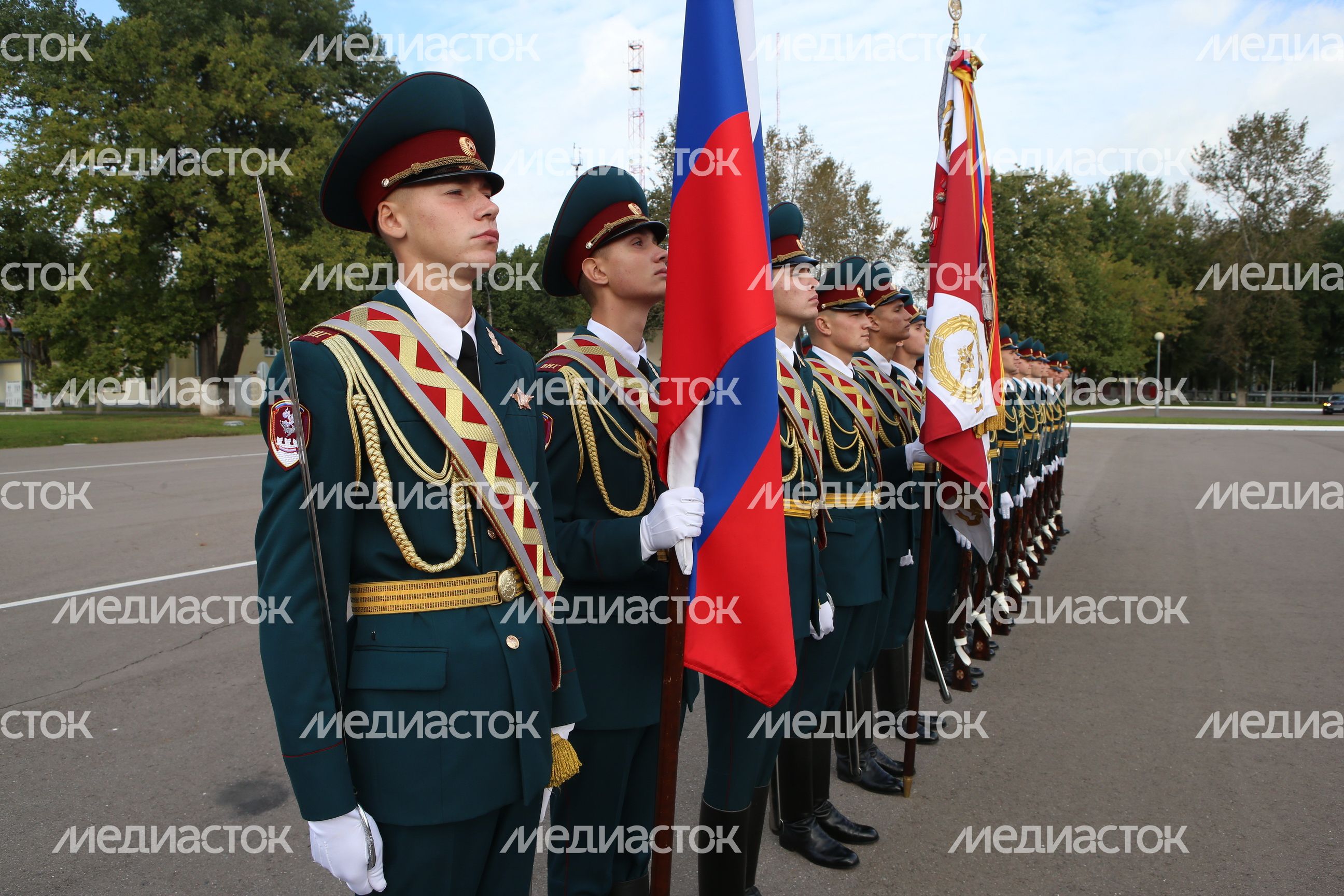 Воробьев принял участи в открытии ЖК для военнослужащих и ознакомился со строительством транспортных развязок в Балашихе