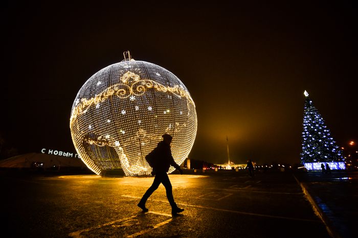 Новогодняя иллюминация в Москве