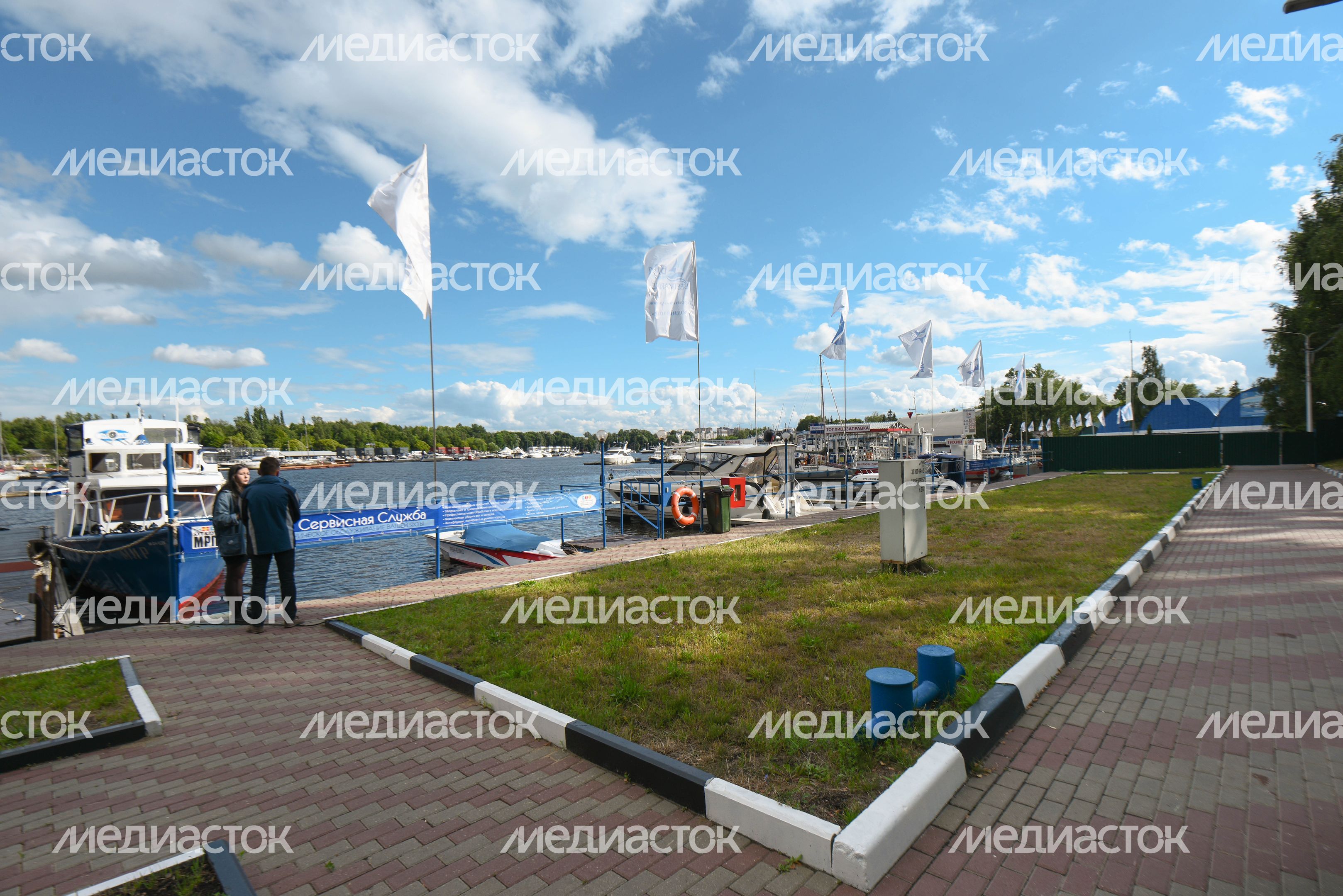 Московский международный яхтенный порт в Долгопрудном