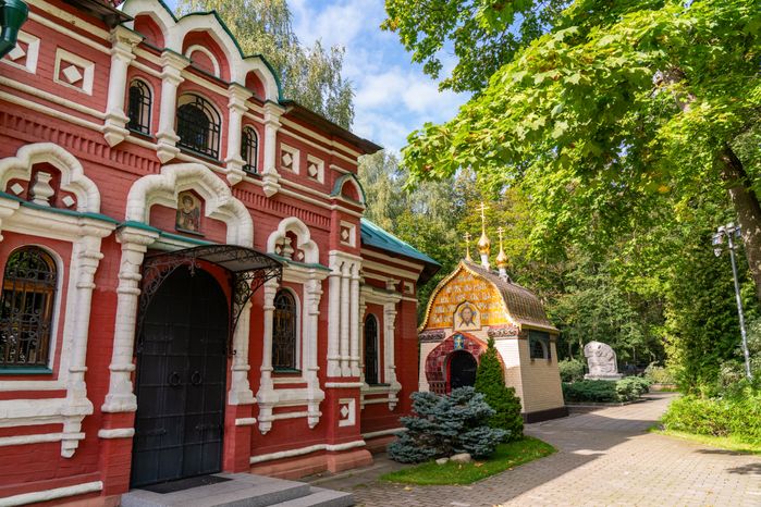 Церковь иконы Божией Матери Знамение в Красногорске