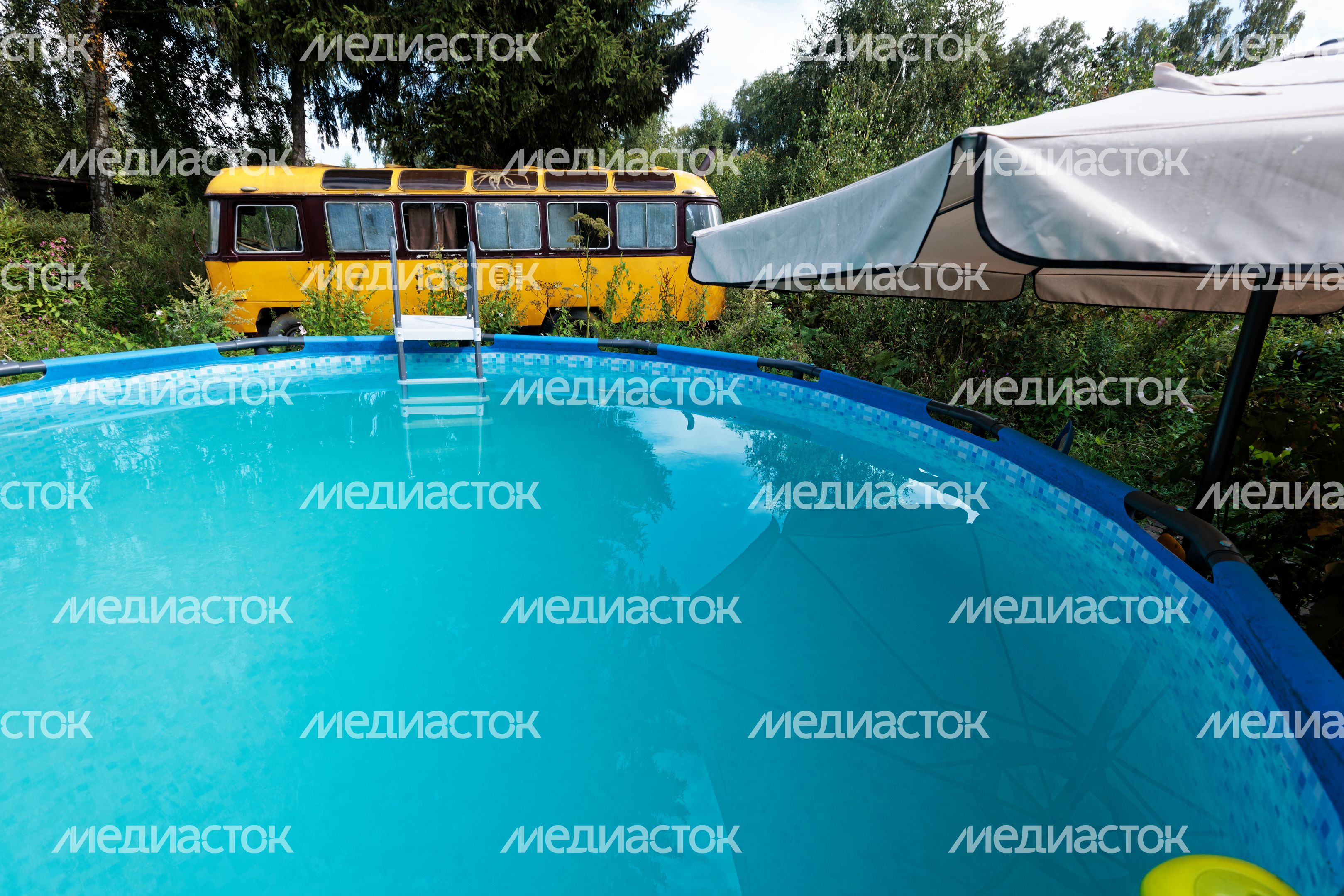 Автоглэмпинг Hippy Hotel в Наро-Фоминском округе Автоглэмпинг Hippy Hotel в Наро-Фоминском округе