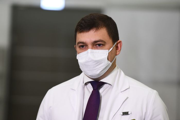 Медицинский центр для больных с коронавирусом, организованный в павильонах Конгрессно-выставочного центра в Кубинке