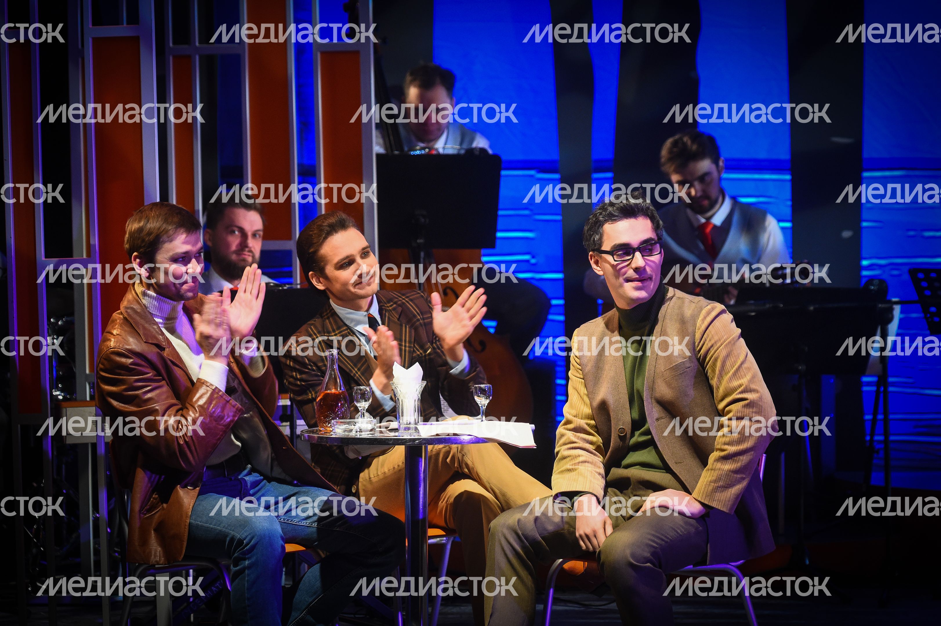 Спектакль «Оттепель» в Московском Губернском театре Спектакль «Оттепель» в Московском Губернском театре