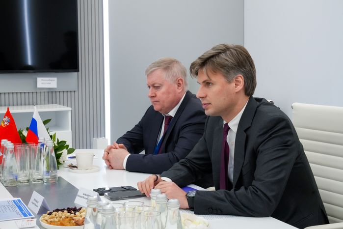 Губернатор Подмосковья и глава Роскосмоса обсудили вопросы сотрудничества