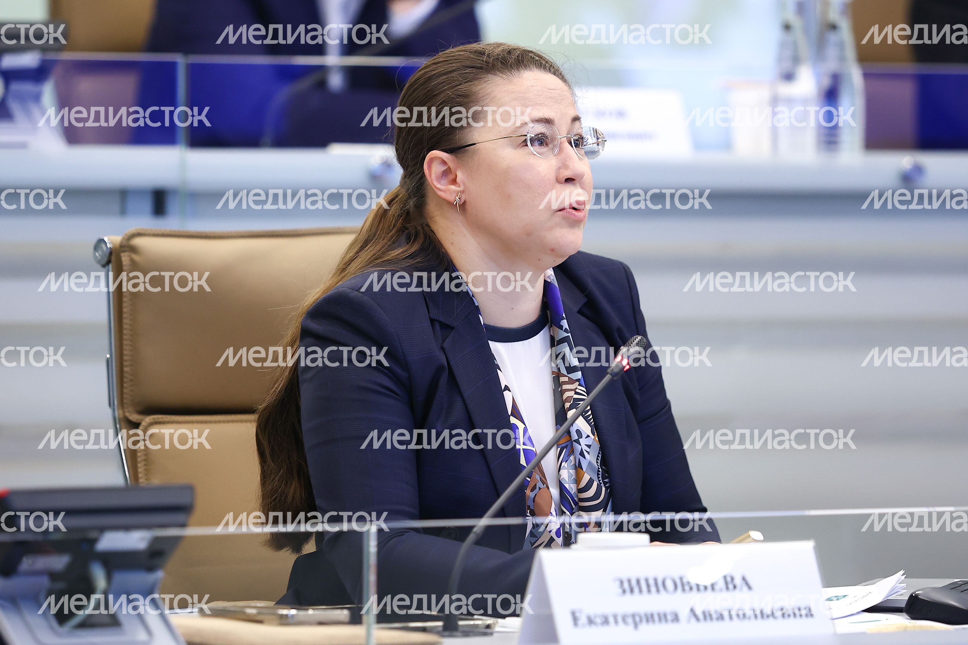 Совещание губернатора с руководящим составом правительства региона и главами округов