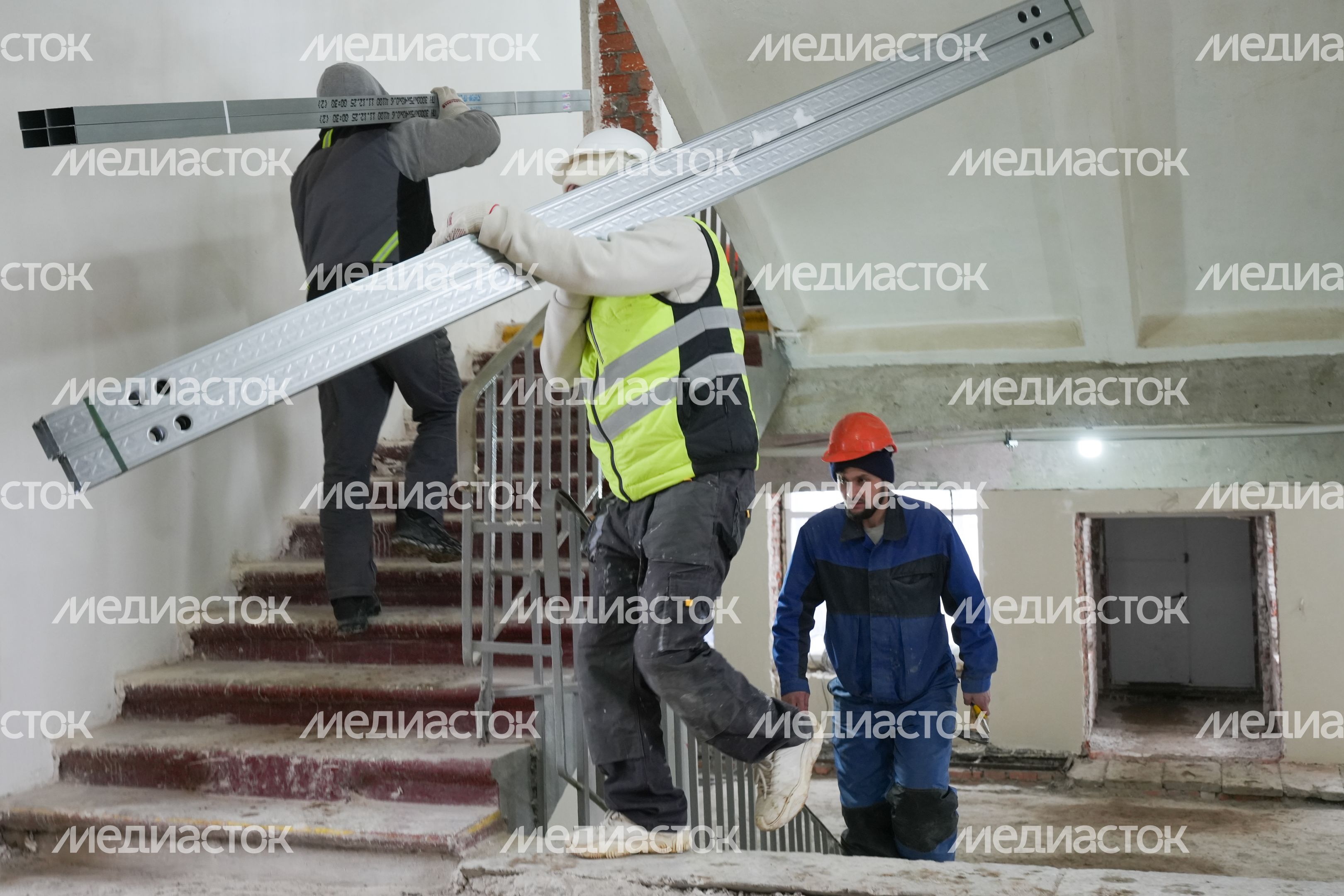 В новом учебном году школа №1 в Кашире откроется после капремонта В новом учебном году школа №1 в Кашире откроется после капремонта