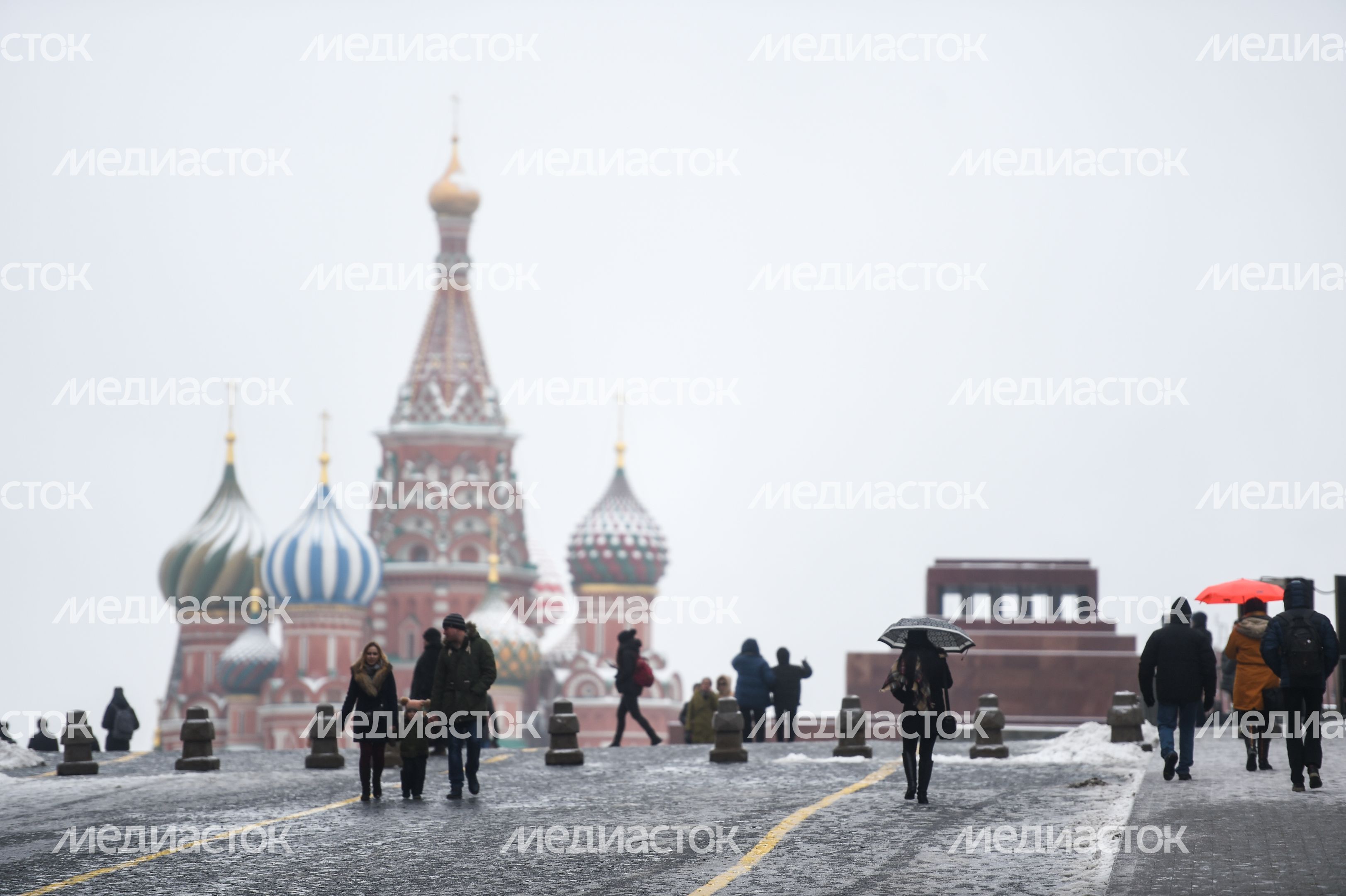 Последстивя сильного снегопада в Москве