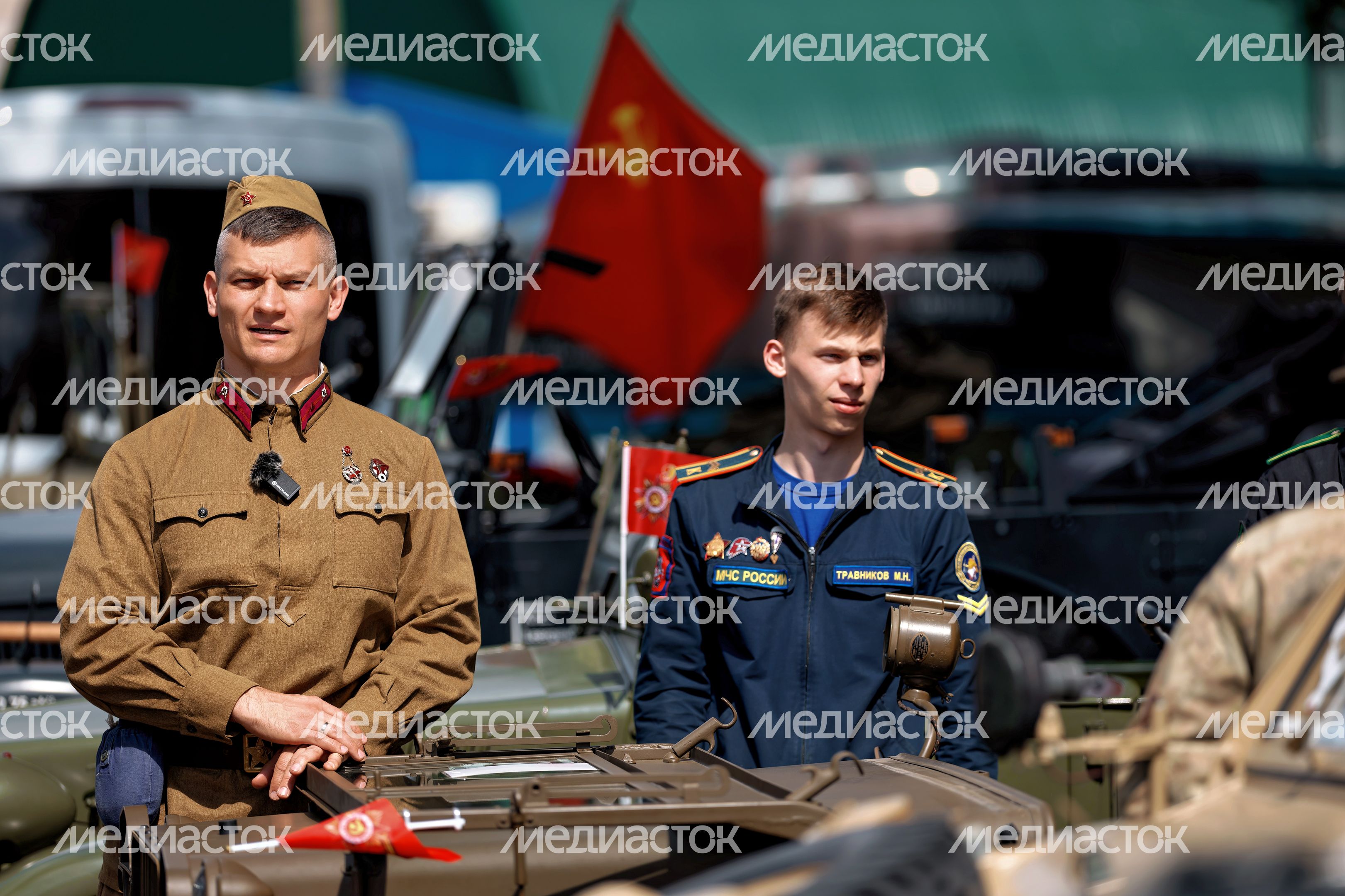 Патриотическое воспитание: возложение цветов к памятнику летчикам в аэроклубе ВВС Одинцовского округа ко Дню Победы