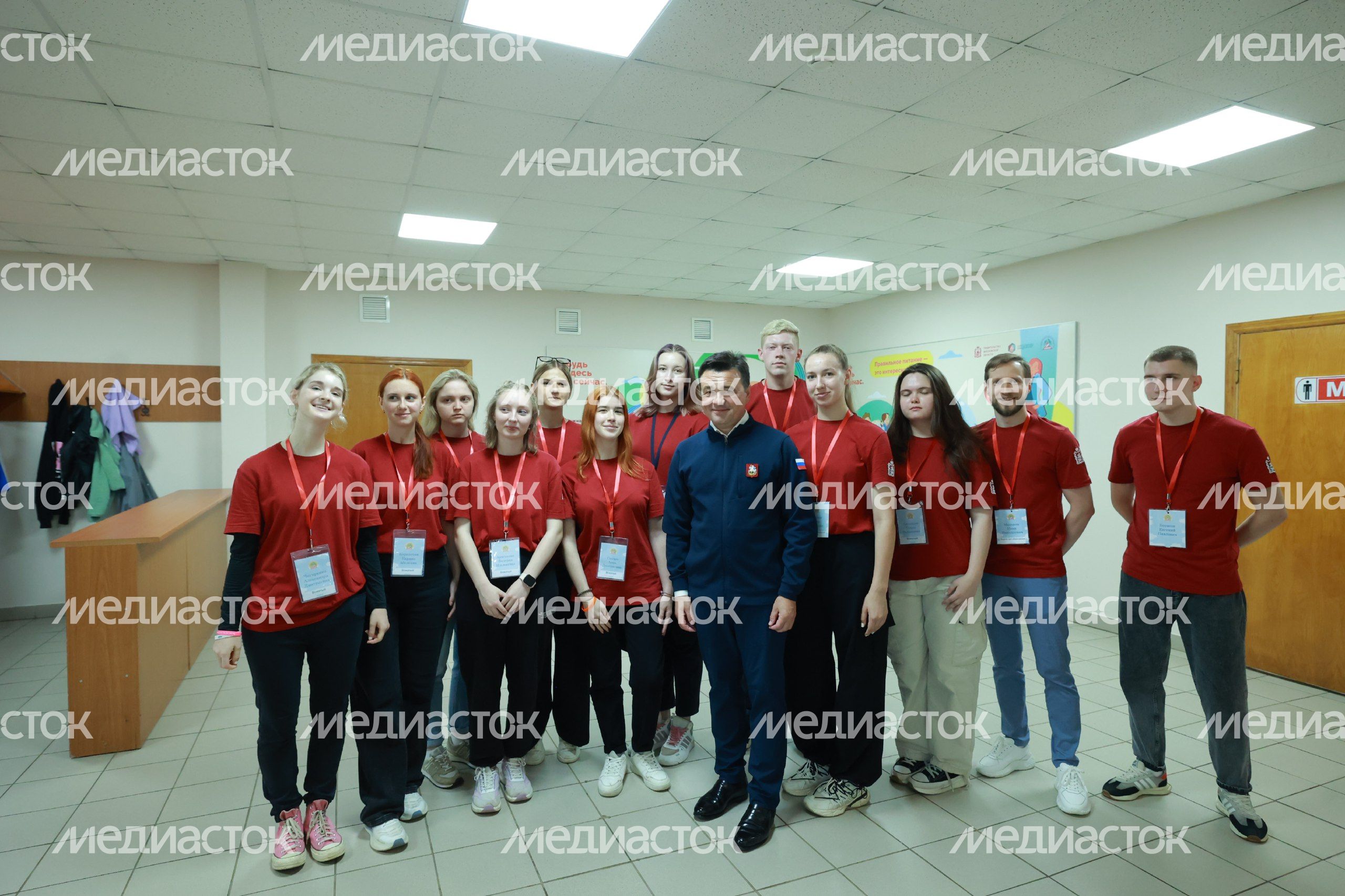 Андрей Воробьев навестил детей участников СВО в оздоровительном лагере «Литвиново»