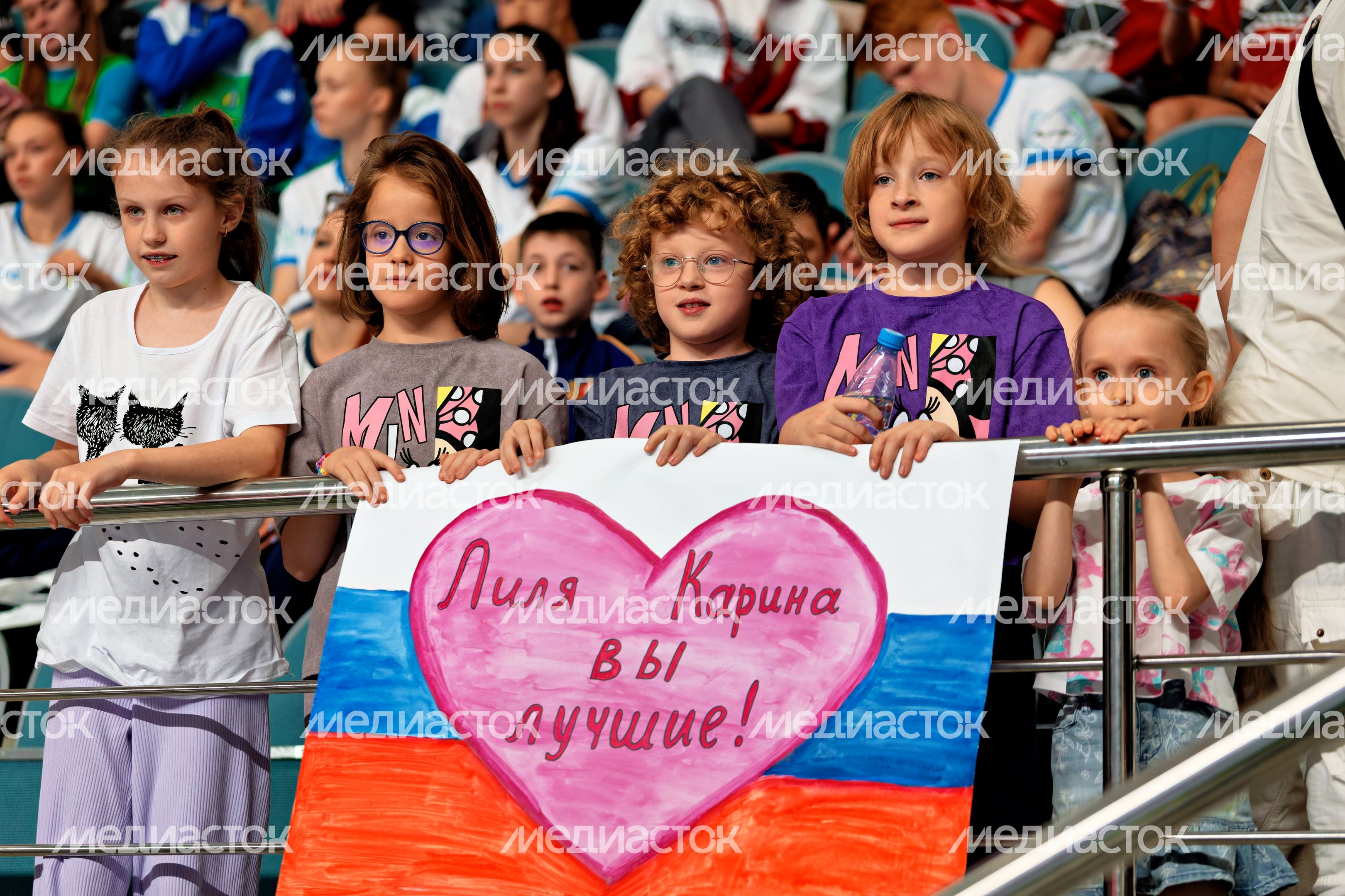 XIII Летняя Спартакиада учащихся России по спортивной аэробике акробатике в Одинцово XIII Летняя Спартакиада учащихся России по спортивной аэробике акробатике в Одинцово