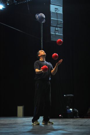 Репетиция шоу театра Cirque du Soleil