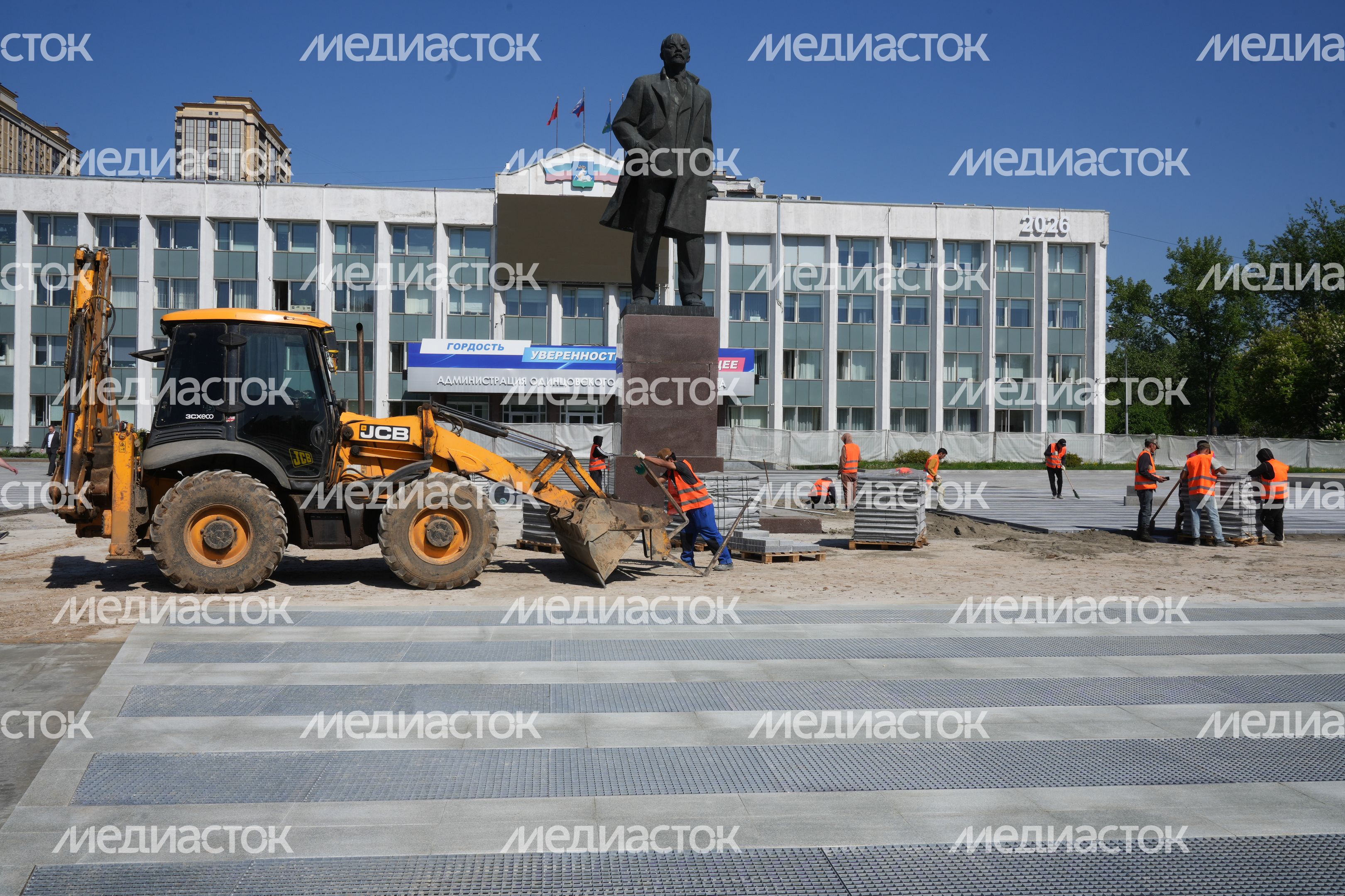 В Одинцове завершается масштабная реконструкция Центральной площади В Одинцове завершается масштабная реконструкция Центральной площади