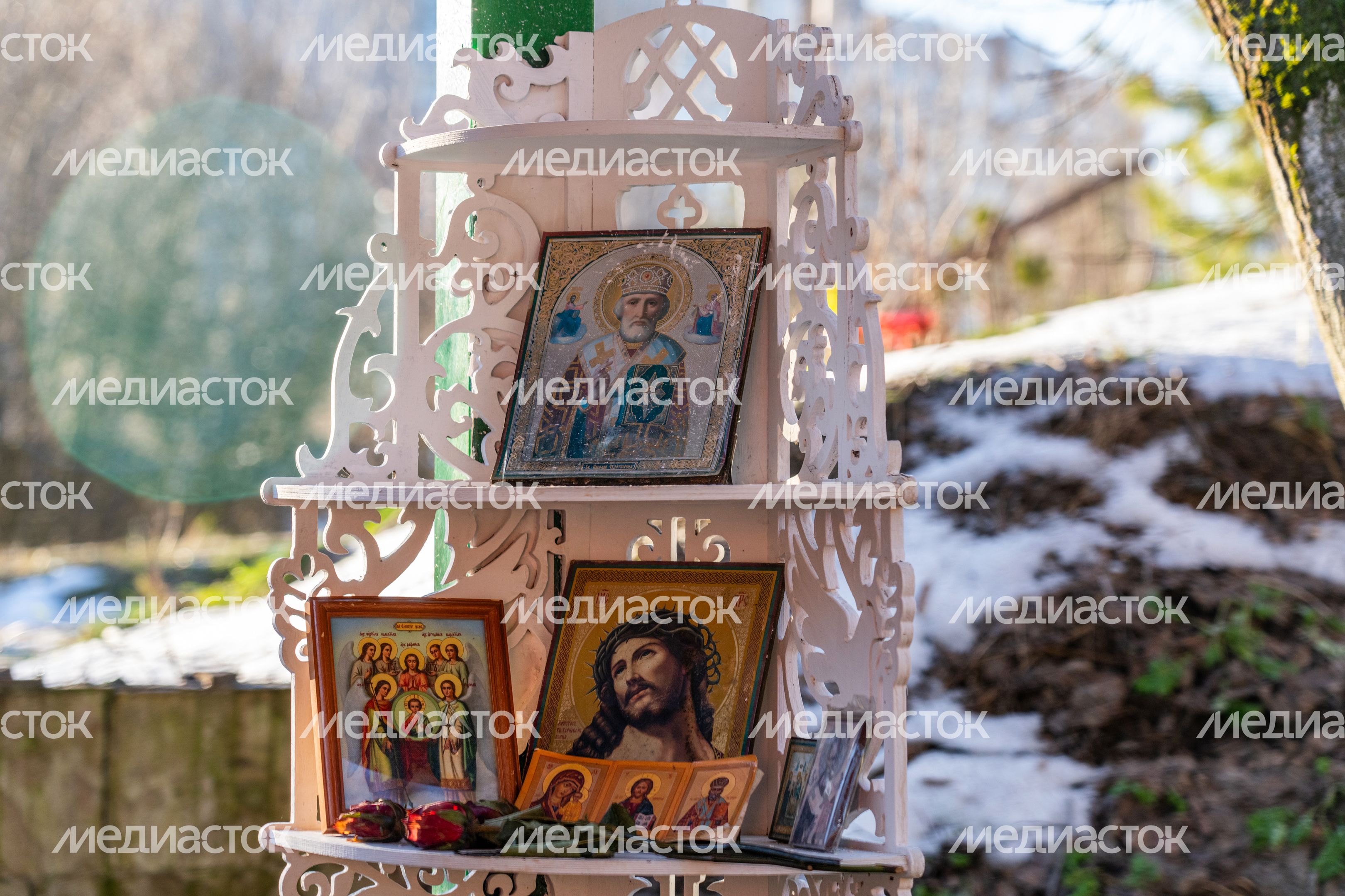 Крещенские купания на Никольском святом источнике в мкр. Нахабино округа Красногорск